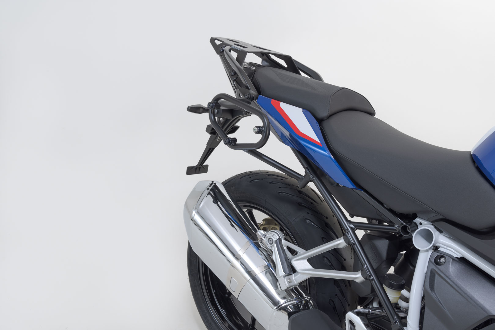 SW-Motech SLC portavion lateral dreapta - BMW R 1200 R (14-18), R 1250 R/RS (18-). Figura 3