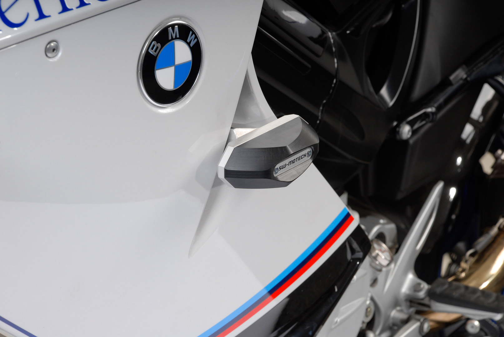 SW-Motech Frame skjutreglage kit - Svart. BMW F 800 ST (06-12). Figur 3