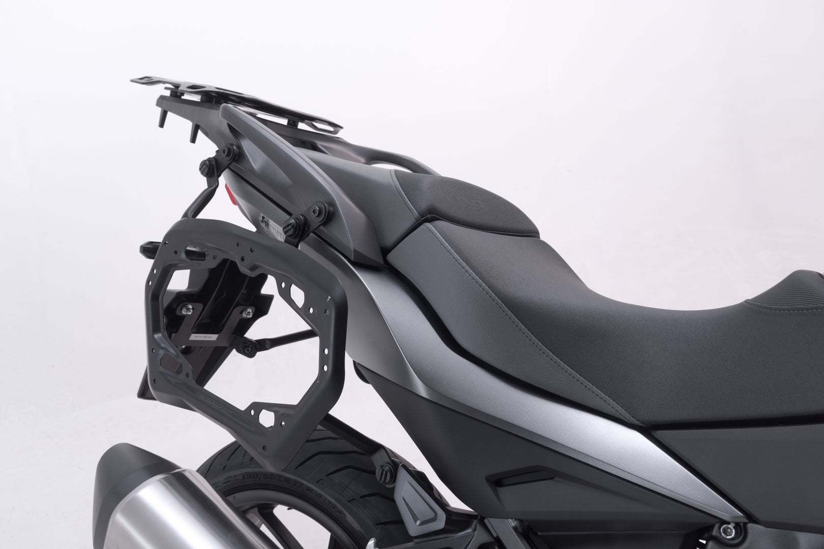 SW-Motech DUSC hard case system - Black. 33/33L. Honda NT1100 (21-). Figure 3