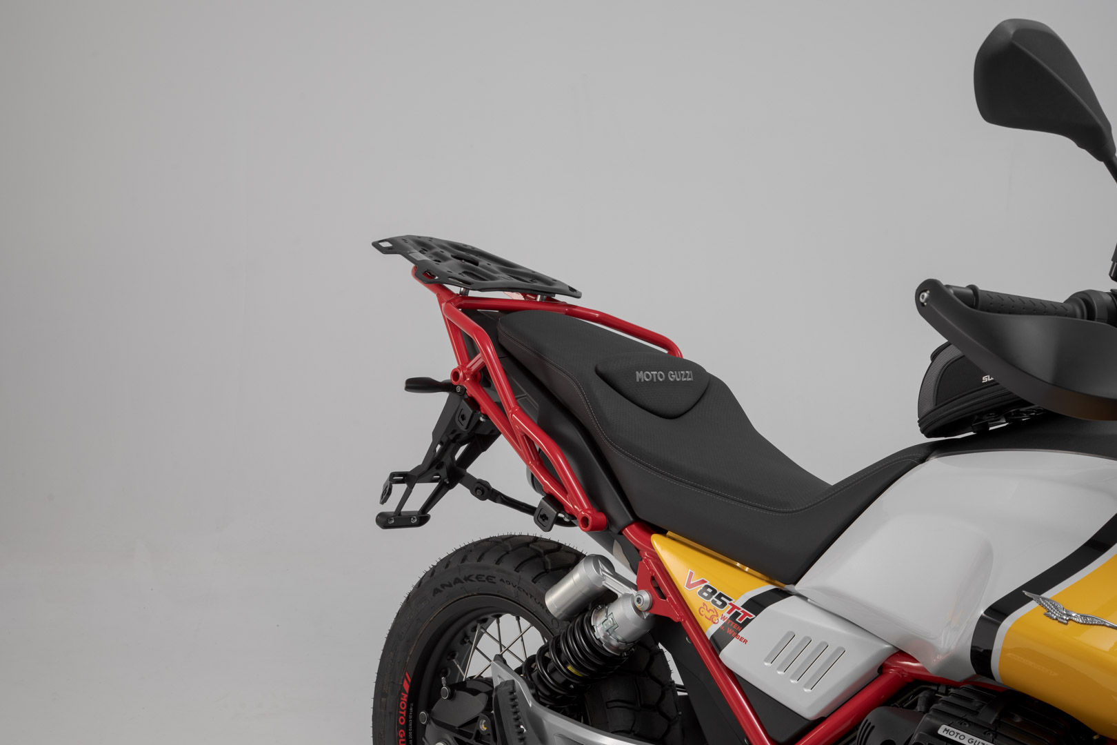 Portavion lateral SW-Motech PRO - Negru. Moto Guzzi V85 TT (19-23). Figura 3
