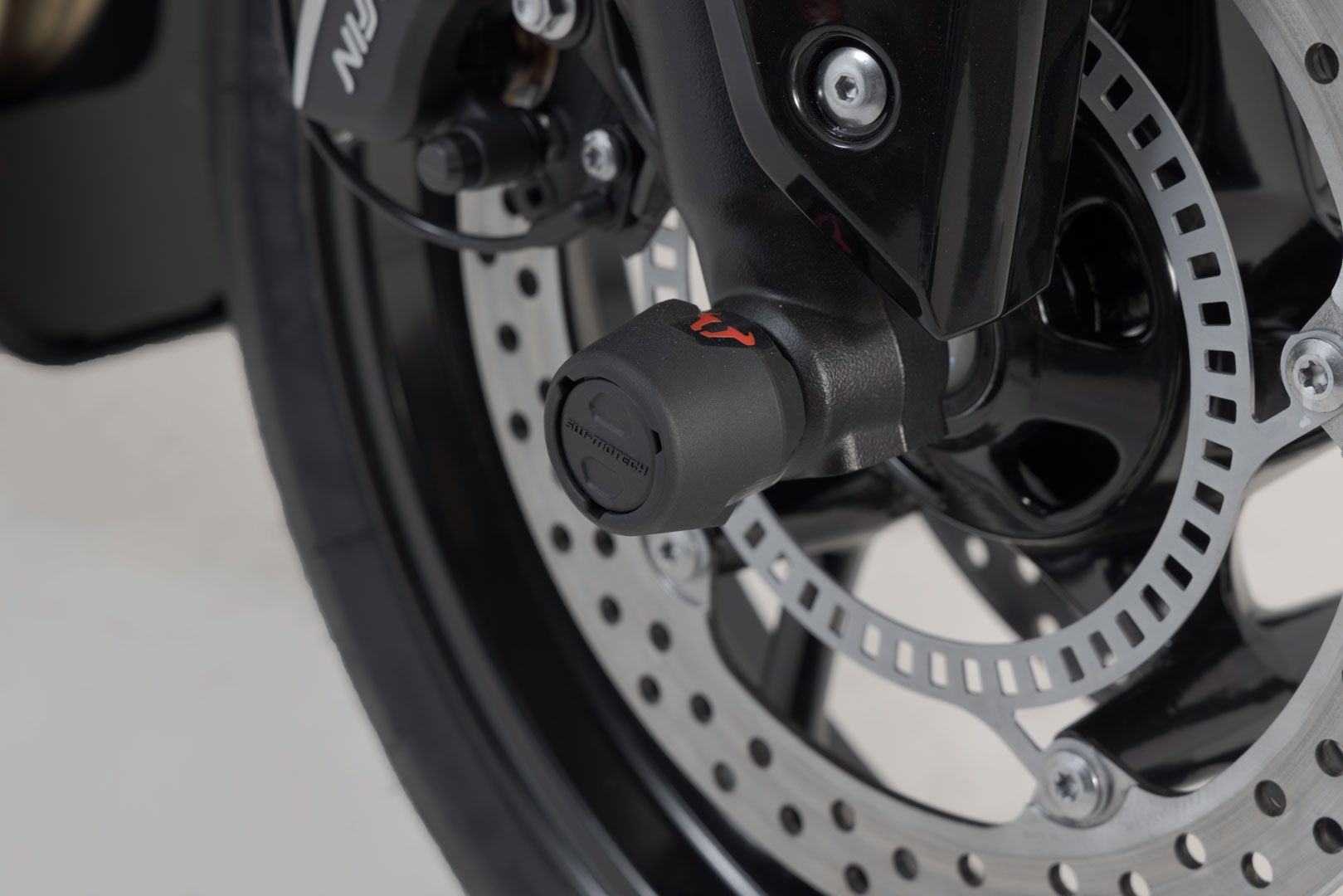 Set SW-Motech Slider pentru puntea față - Negru. Modele Triumph /Honda /Royal Enfield. Figura 5