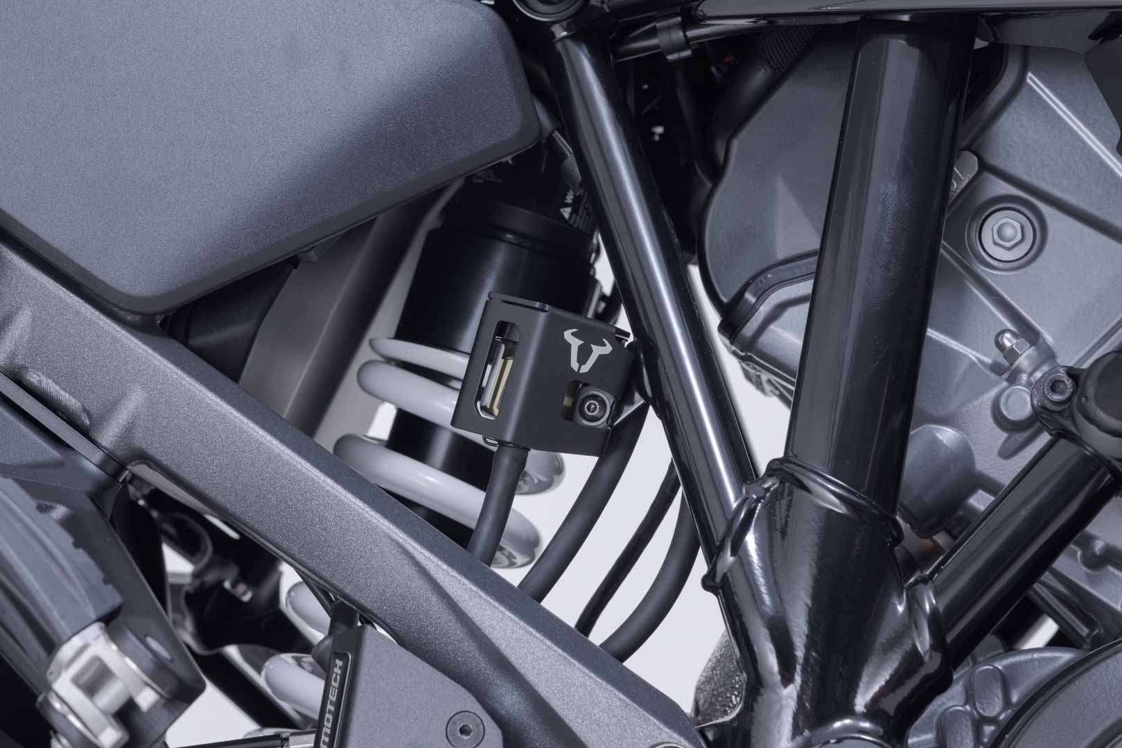 SW-Motech bromsvätskebehållareskydd - svart. BMW / Ducati / KTM / Husqvarna-modeller. Figur 3