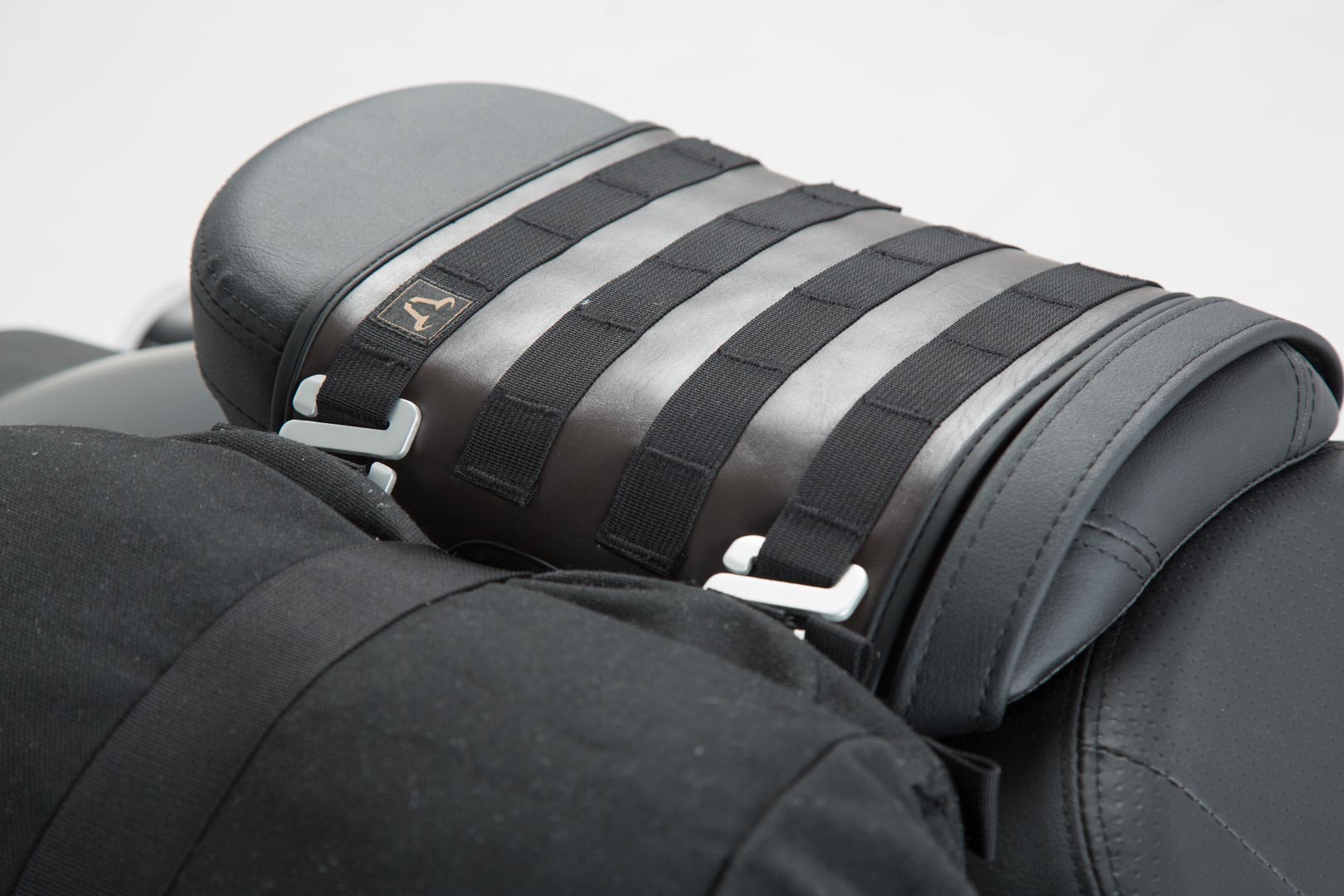 Setul de geantă SW-Motech Legend Gear LS - Stânga LS2 (13,5 l) incluzând SLS. Figura 3