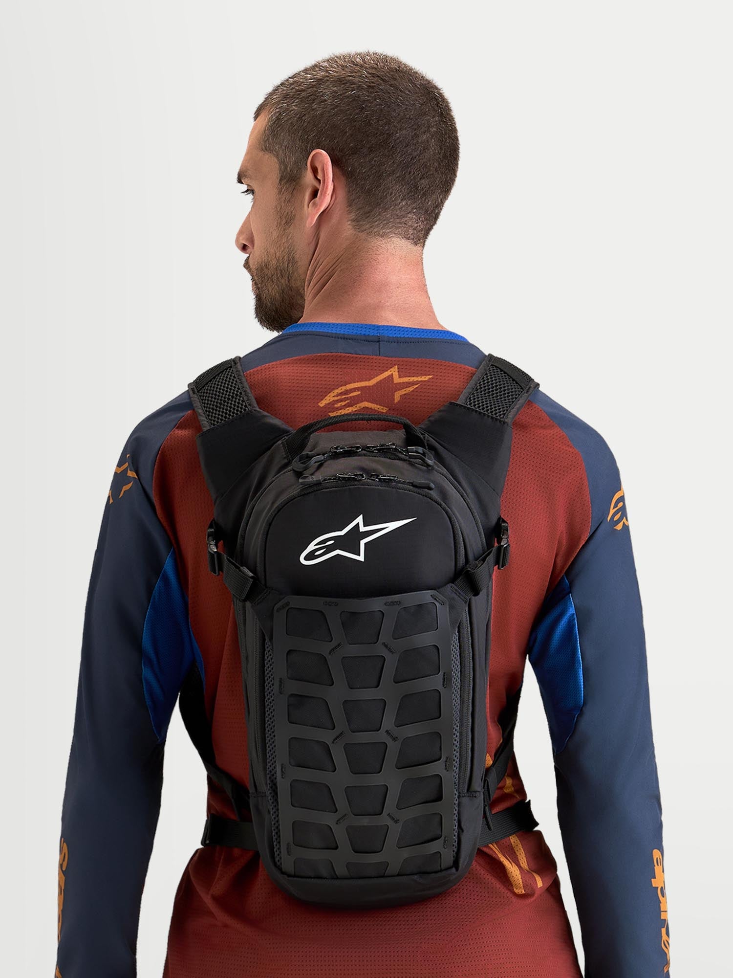 Alpinestars AT-9 Motorradrucksack schwarz/dunkelgrau Abbildung 5