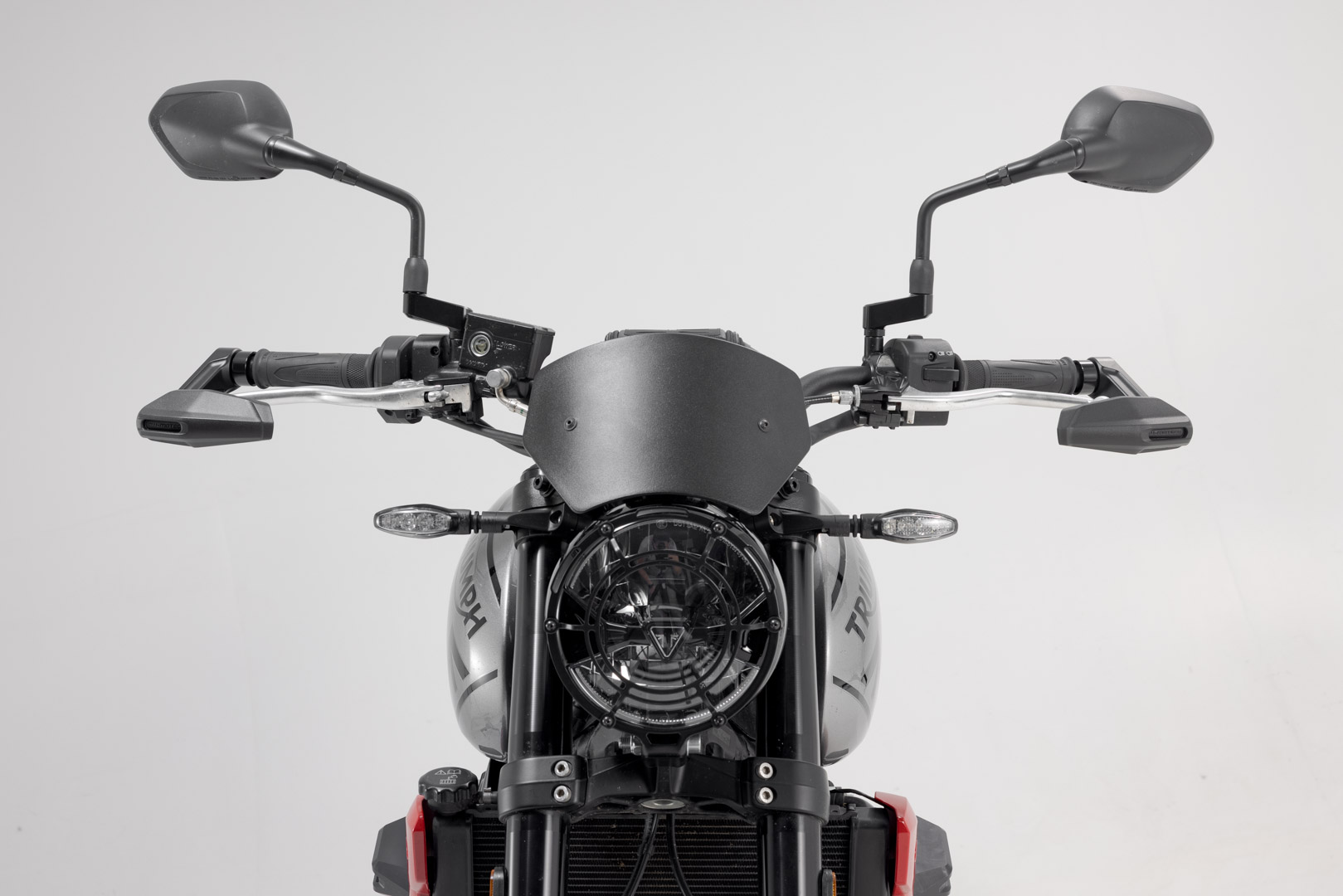 Protecții SW-Motech cu protecție împotriva vântului - Negru. Modele KTM / Triumph. Figura 2