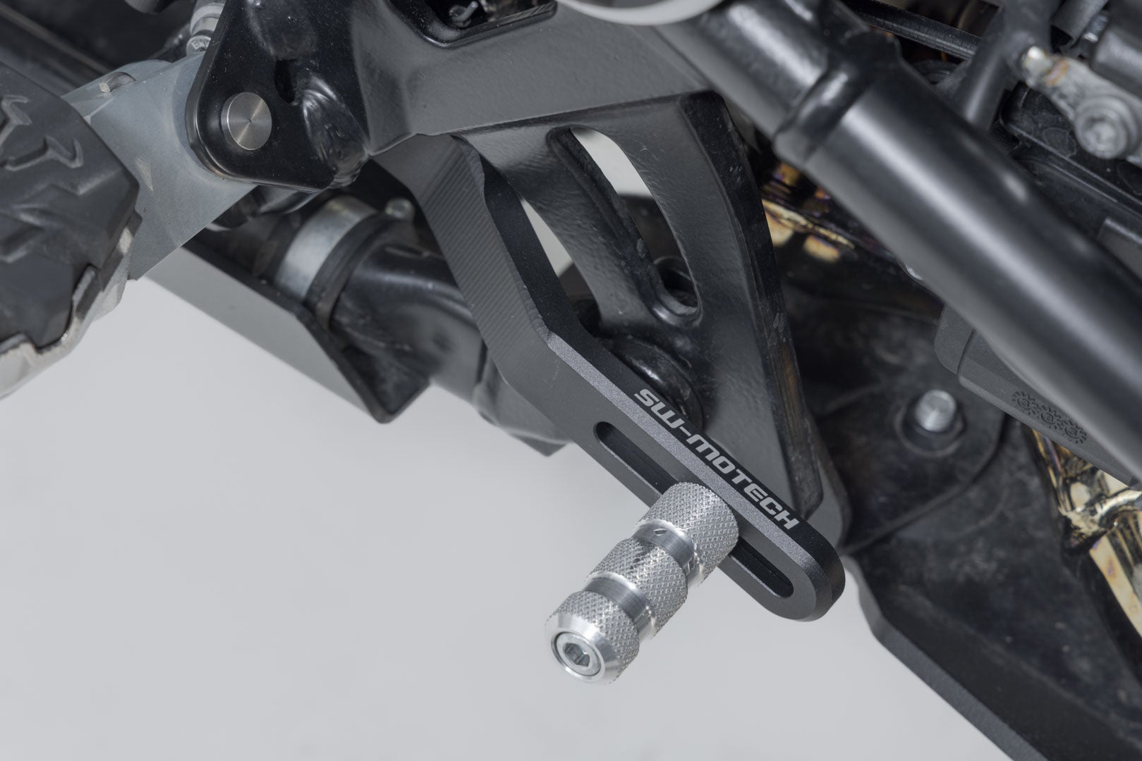 SW-Motech Bremsepedal - BMW R 1200 GS / R 1250 GS. Figur 5