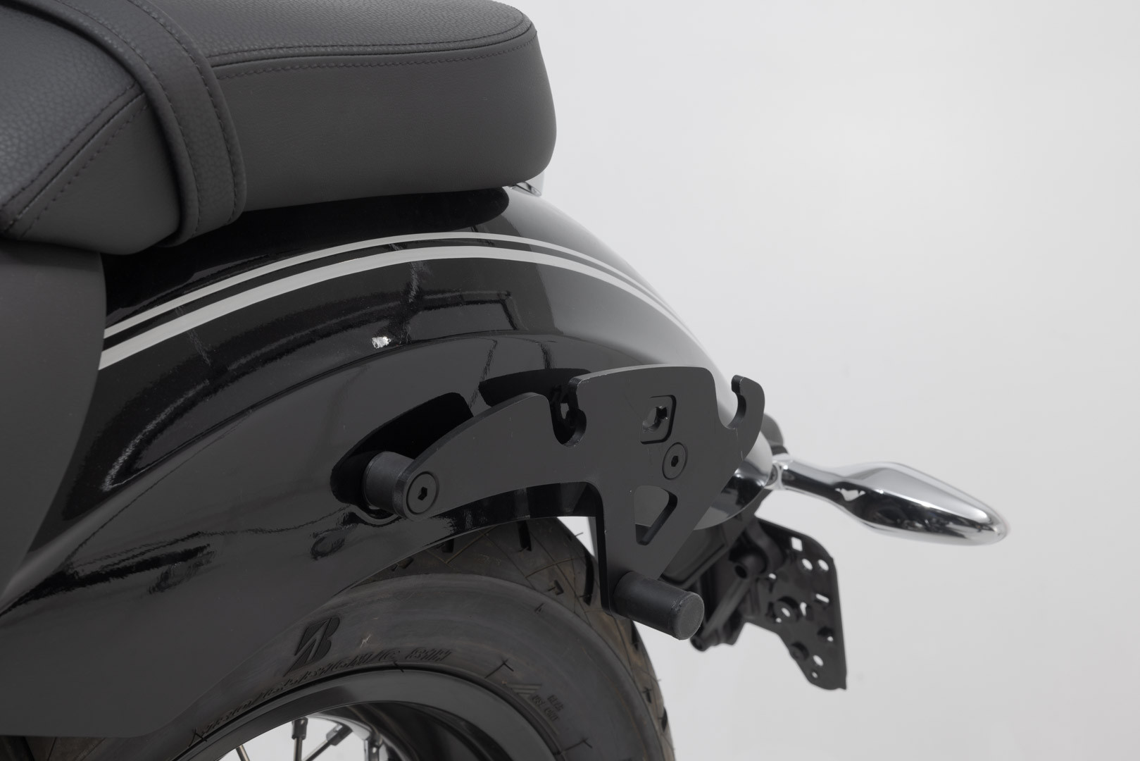 SW-Motech SLH portavion lateral LH1 stânga - BMW R18 (20-). Figura 4