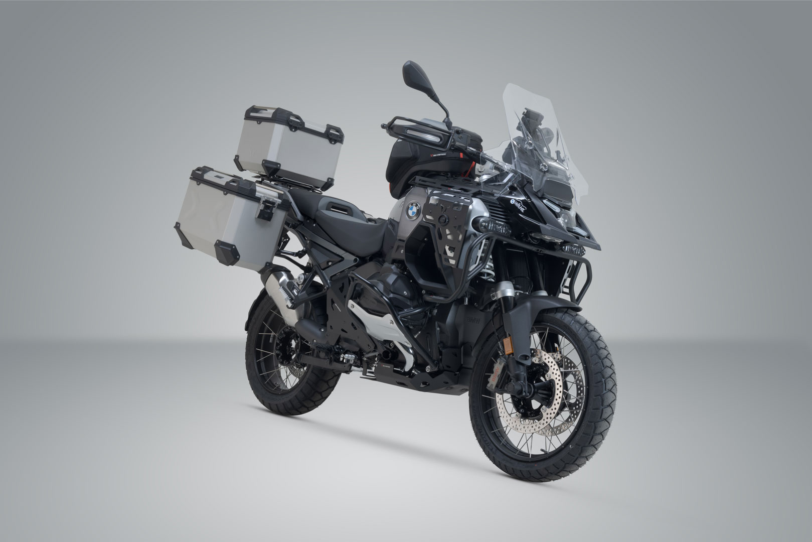 Setul de aventură SW-Motech TRAX ADV - Argint. BMW R 1300 GS Adventure (24-). Figura 2