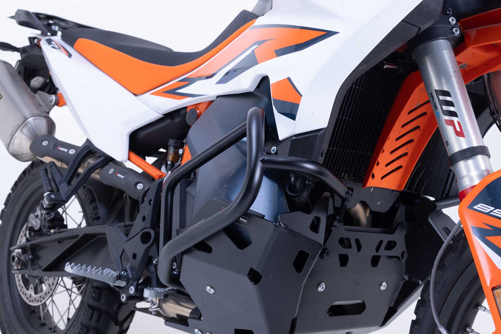 SW-Motech Krockbåge - Svart. KTM 790 Adv (23-), 890 Adv/R (22-). Figur 5