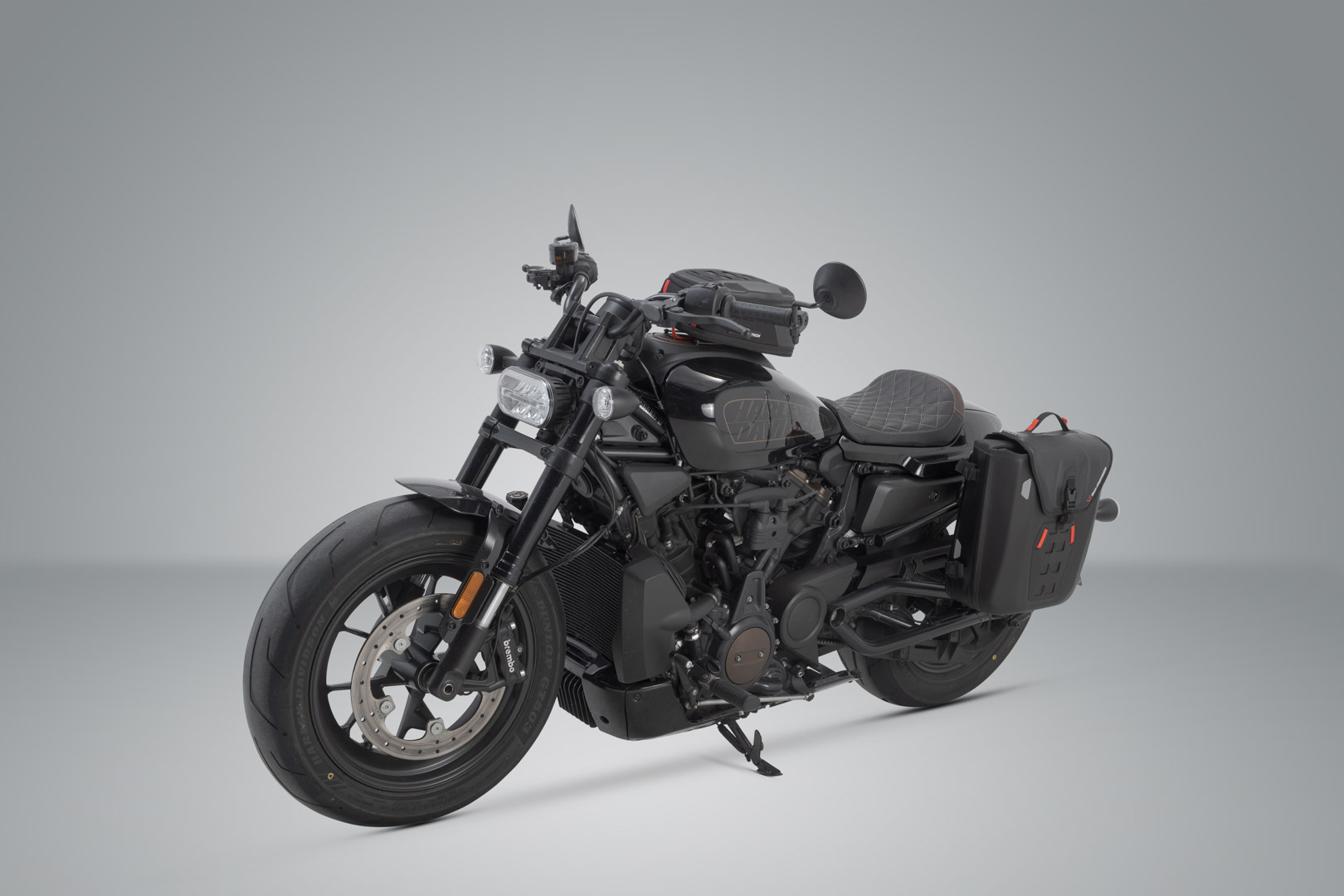 SW-Motech SysBag WP M sistem - Harley-Davidson Sportster S (21-). Figura 2