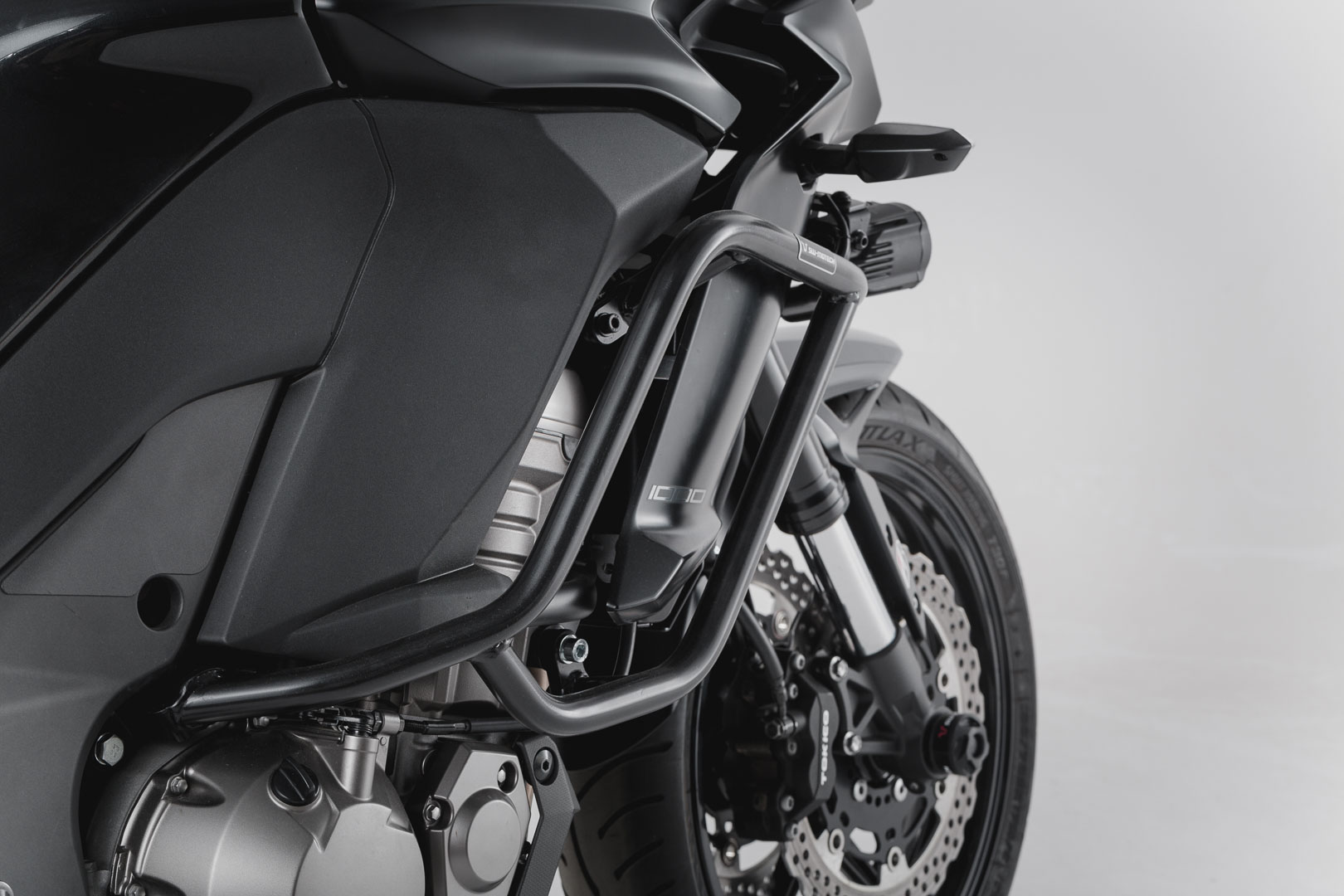 SW-Motech Crash bar - Negru. Kawasaki Versys 1000 (15-18) Figura 4