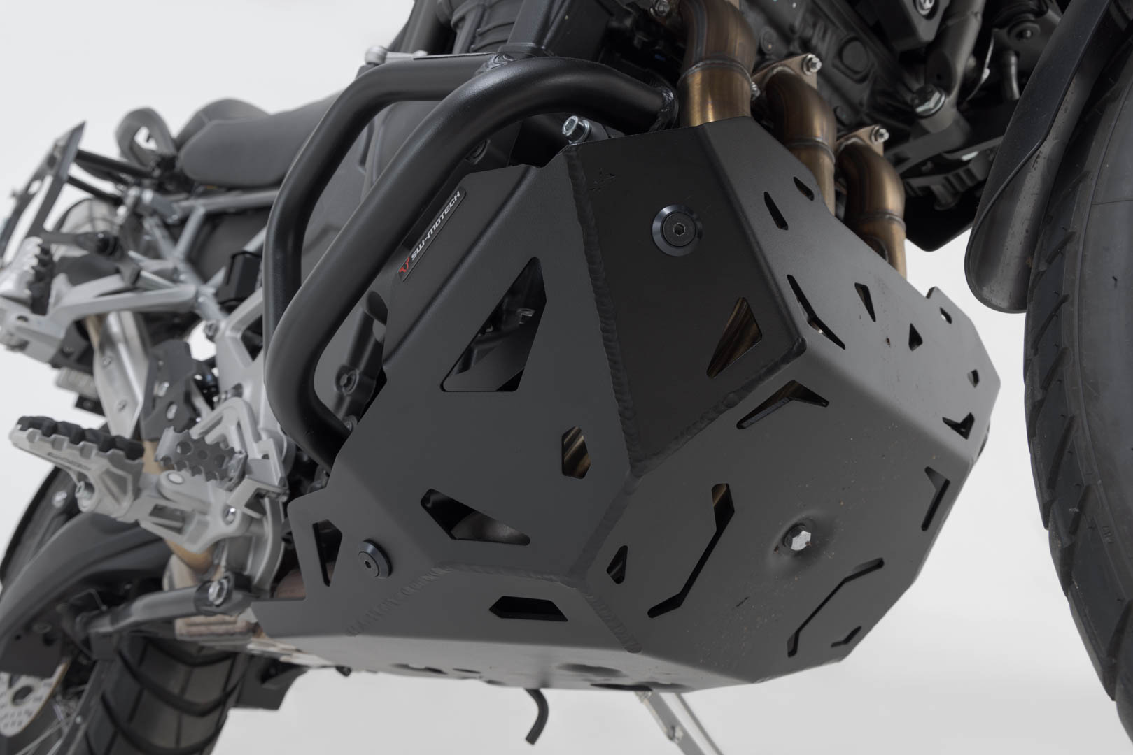 Protecție motorului SW-Motech - Neagră. Modelele Triumph Tiger 1200 (22-). Figura 3