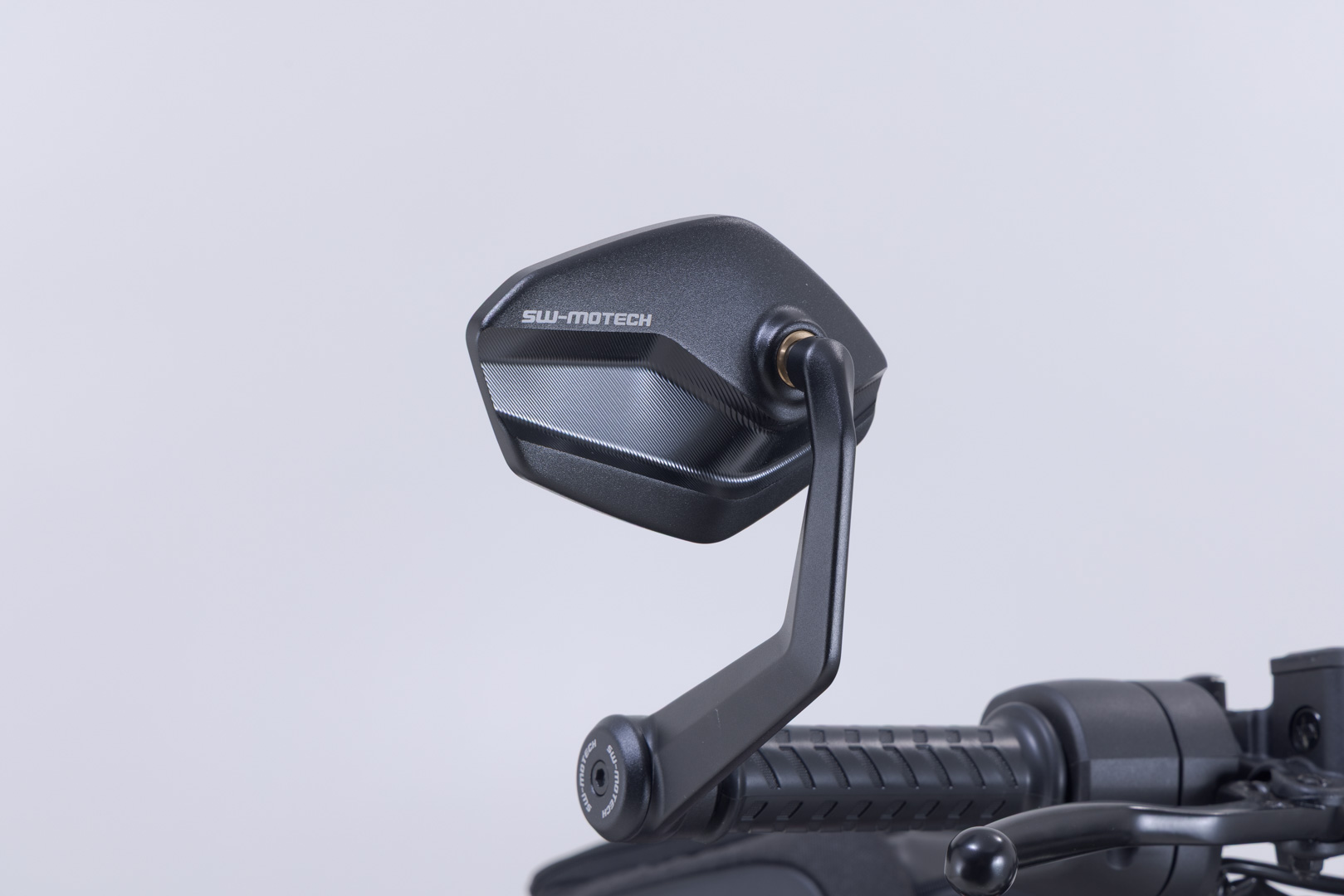 SW-Motech Bar ändspeglar - Moto Guzzi V7 Special / V7 Stone (25-). Figur 4