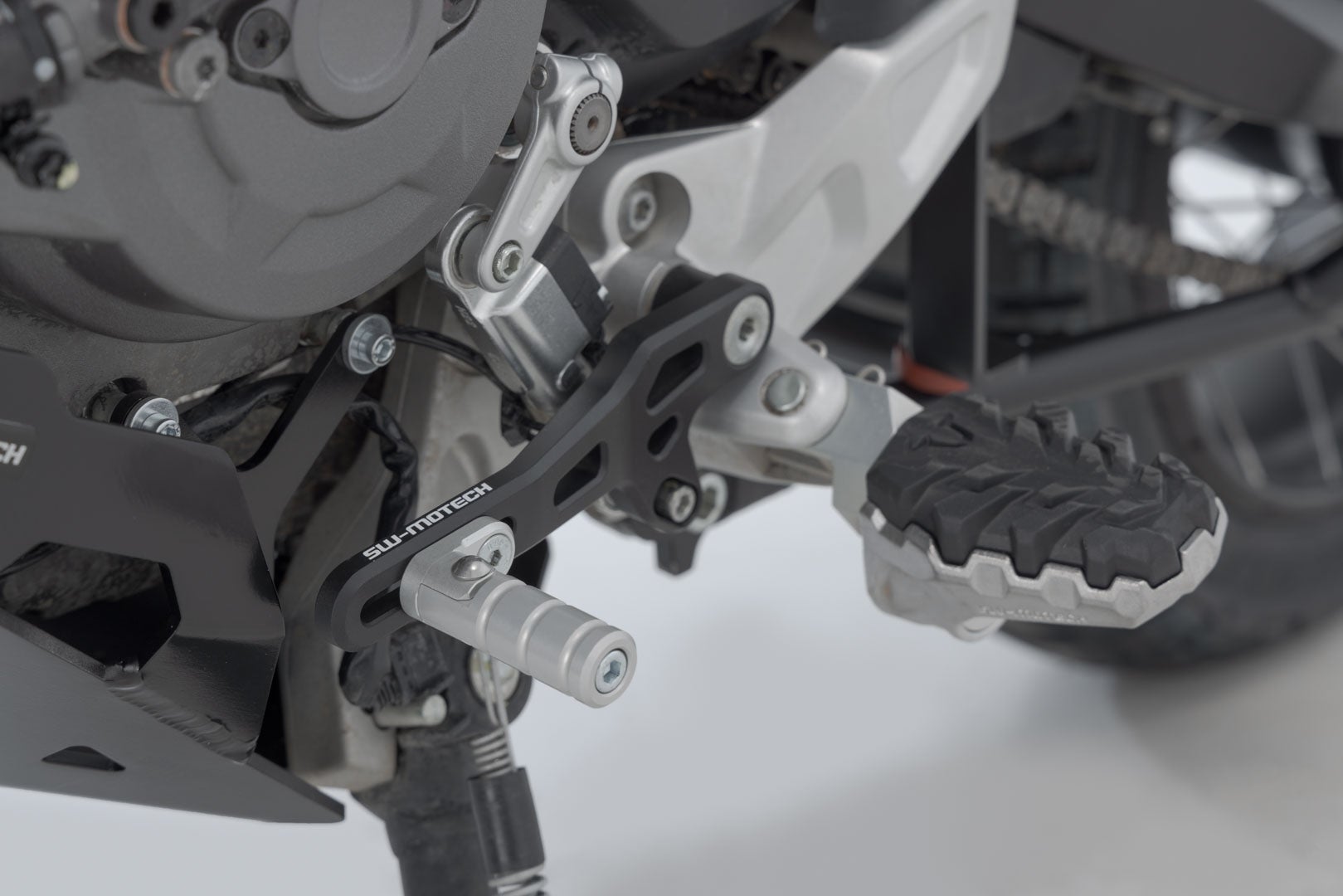 SW-Motech Gear lever - Ducati DesertX (22-) / Rally (23-). Figure 4