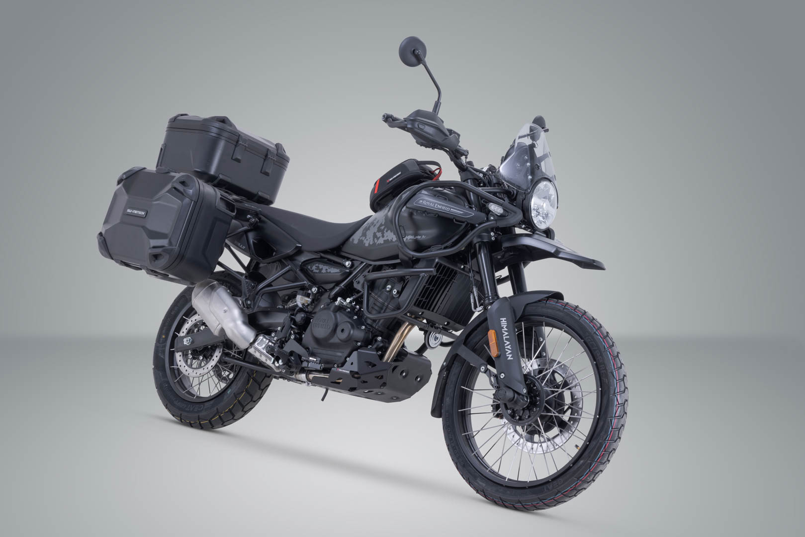 Setul SW-Motech Adventure DUSC cu cutie top case XL - Negru. Royal Enfield Himalayan 450 Rally (25-). Figura 2