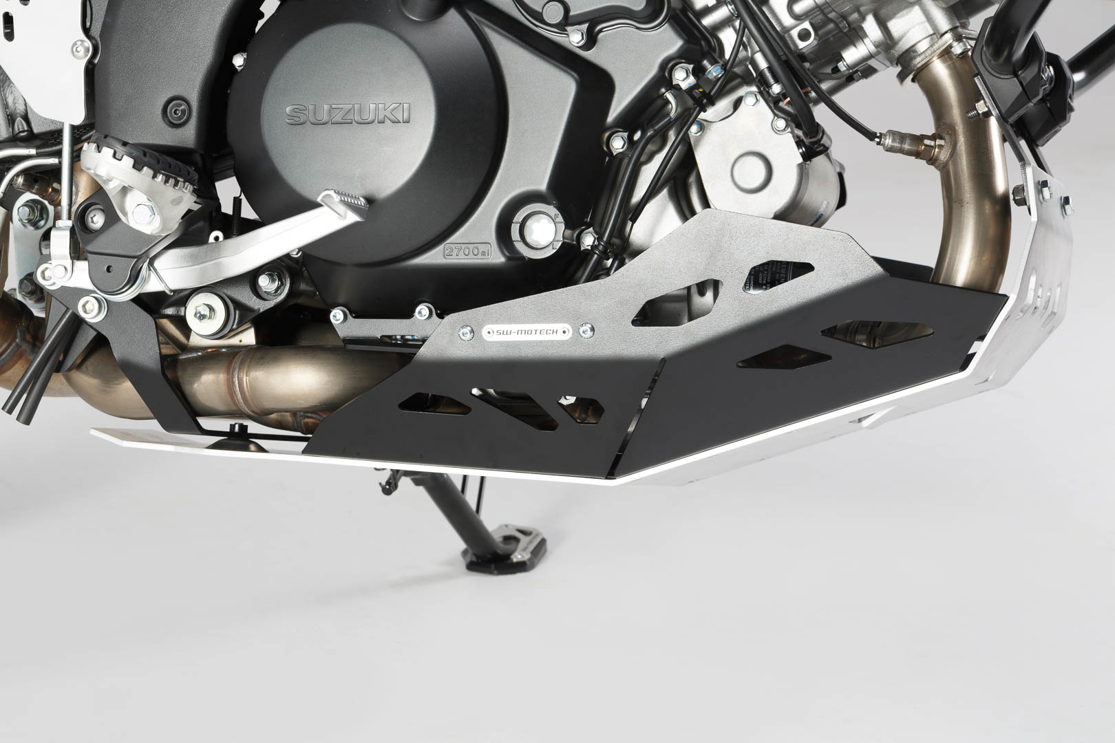 Protecție motorului SW-Motech - Negru/Argintiu. Pentru V-Strom 1000 cu bară de protecție. Figura 2