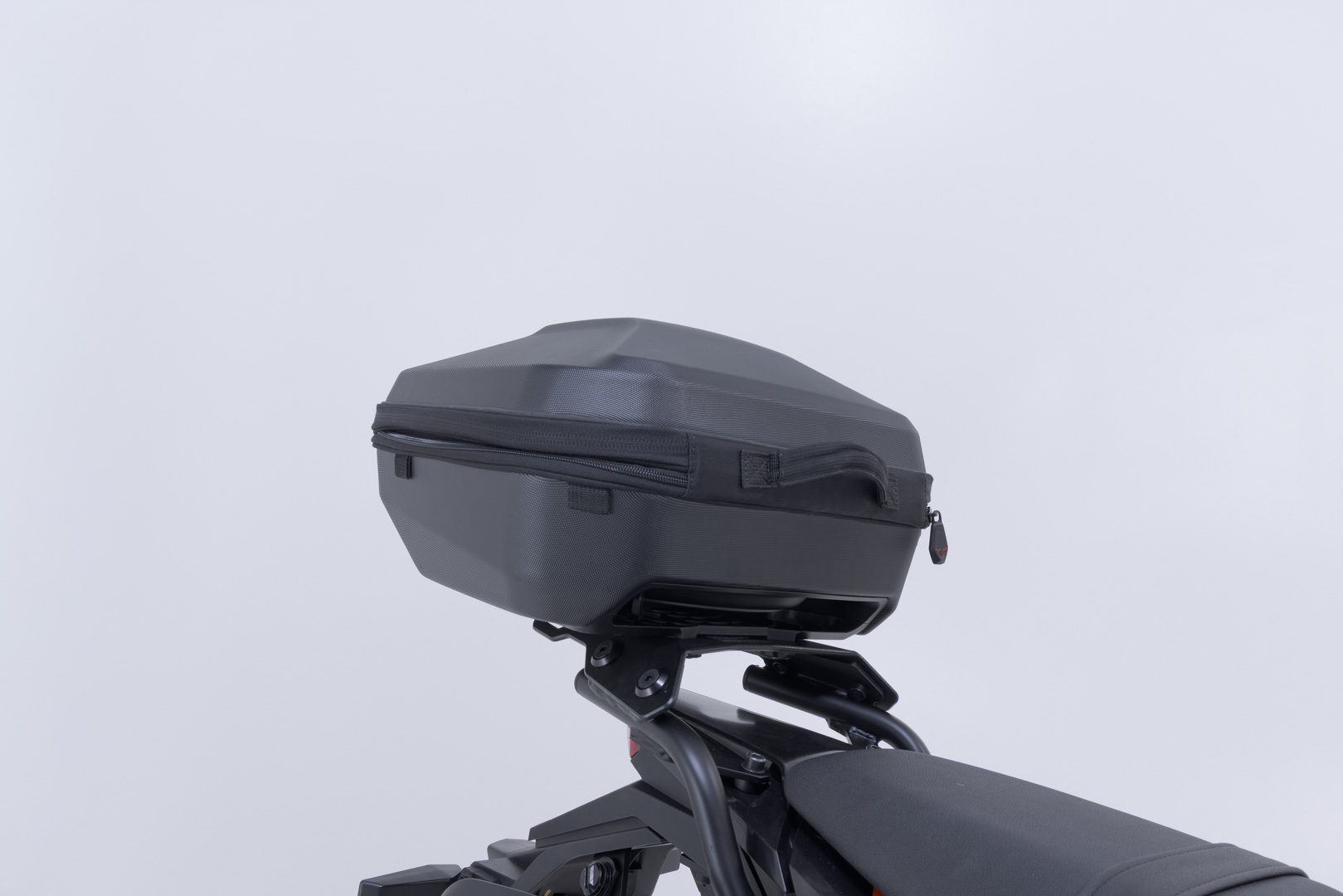 SW-Motech STREET-RACK - Negru. 125 SMC/Enduro R, 250 Adv, 390 Adv (25-). Figura 5