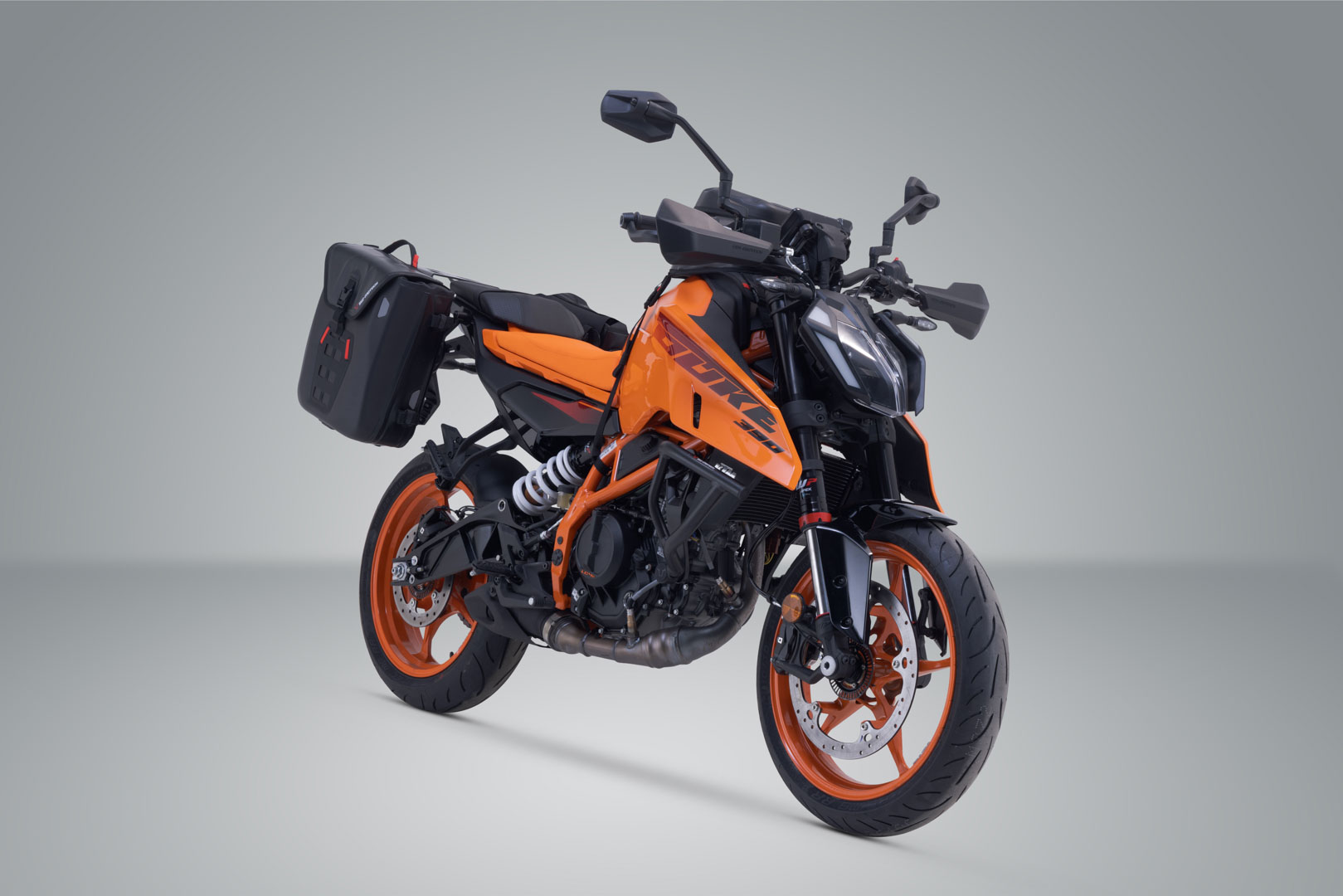 SW-Motech SysBag WP sistem M/M - KTM 125 / 250 / 390 Duke (23-). Figura 2