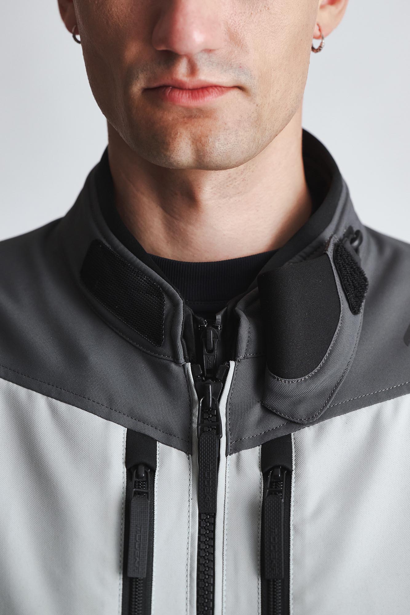 Modeka Aeris II Motorcycle Textile Jacket light grey/black M Figure 7