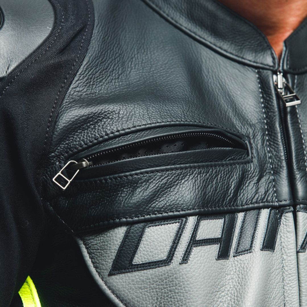 Dainese Racing 4 Motorcycle Leather Jacket grey/black 54 Figure 5