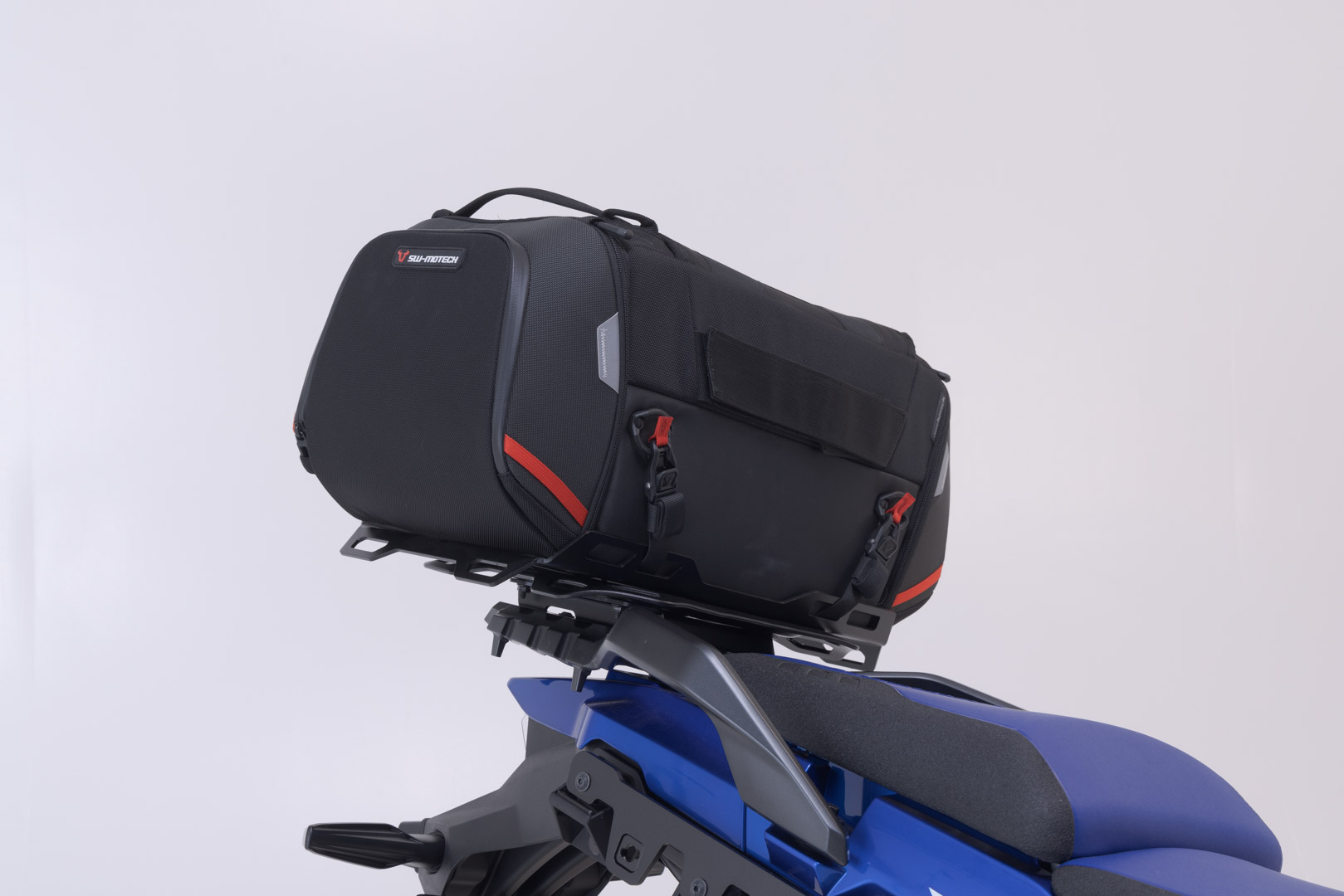 Set SW-Motech Rackpack - Suzuki V Strom 650 / 1000 / 1050. Figura 5
