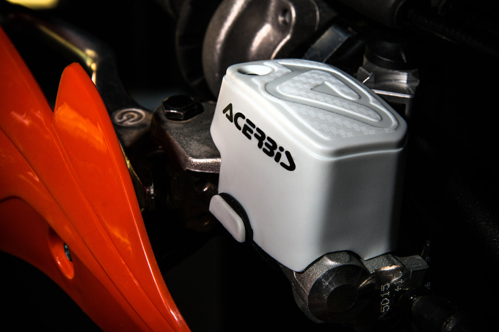 Acerbis Brembo Pumpens lock Vit Figur 2