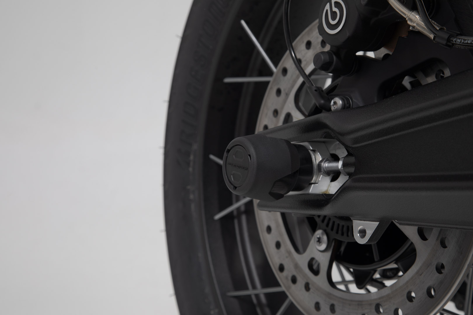 Set SW-Motech Slider pentru puntea spate - Negru. Triumph Tiger 800 (10-)/ 900 (19-). Figura 4