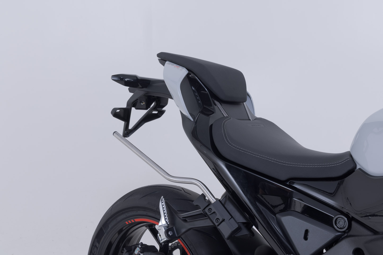 Set de geantă SW-Motech PRO BLAZE H - Negru. CFMoto 675SR-R (25-). Figura 4