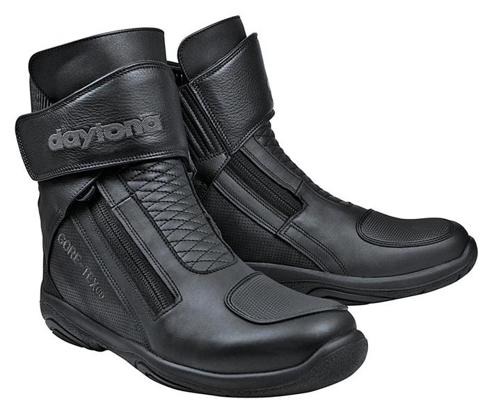 Daytona Arrow Sport GTX Gore-Tex waterproof Motorcycle Boots 42 Figure 1