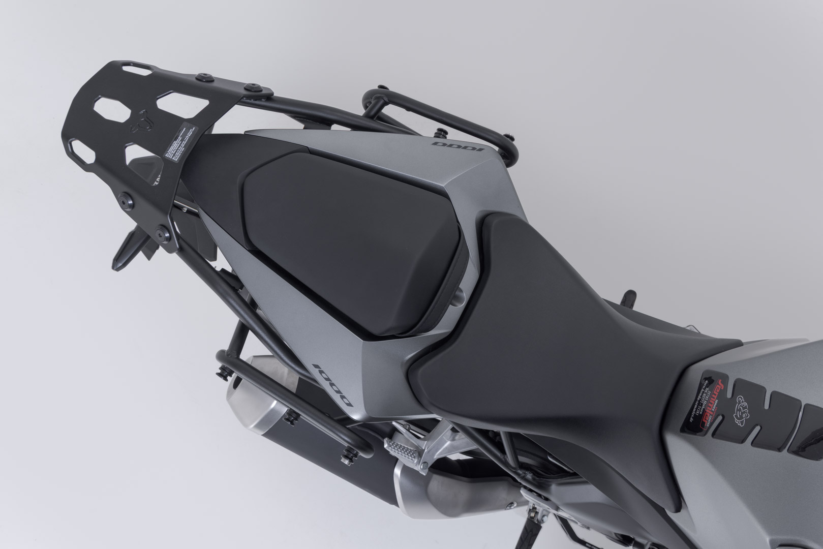 Sistem lateral SW-Motech URBAN ABS - 2x 16,5 l. Honda CB1000 Hornet (24-). Figura 5