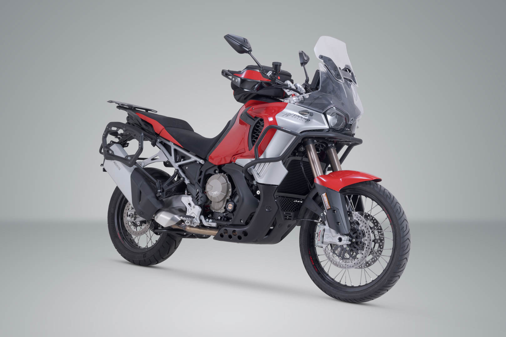 SW-Motech PRO sidebærer – svart. MV Agusta Enduro Veloce (24-). Figur 2