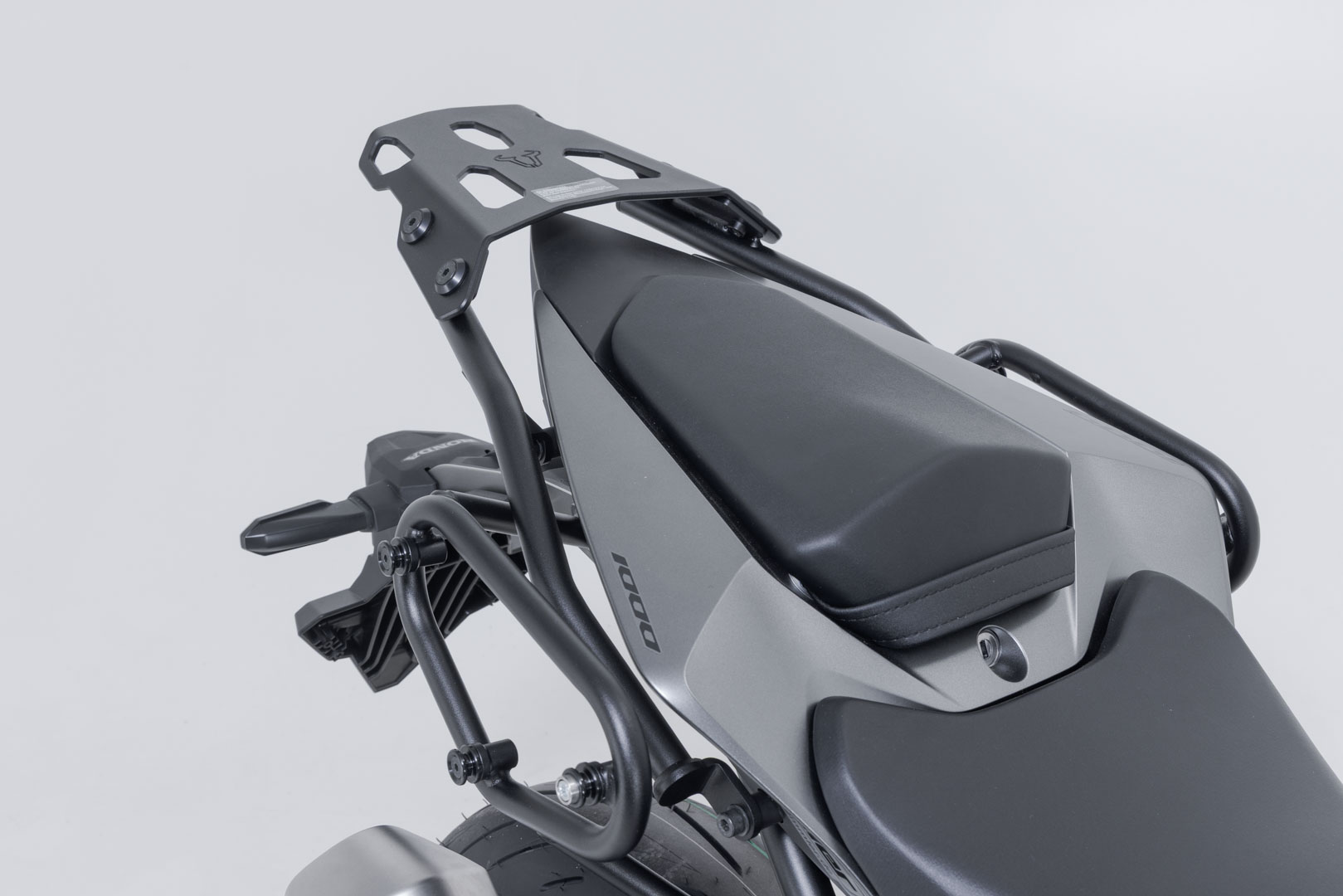 SW-Motech STREET-RACK - Negru. Honda CB1000 Hornet (24-). Figura 2