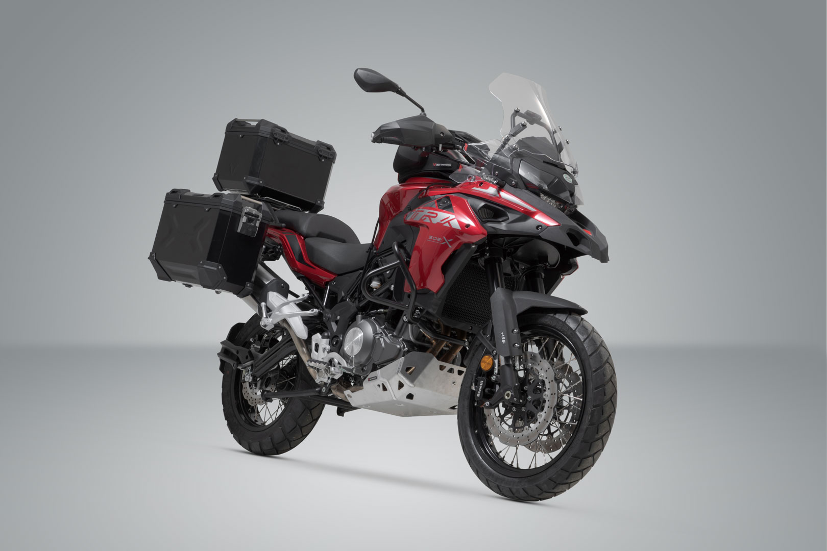 Setul de aventură SW-Motech TRAX ADV - Negru. Benelli TRK 502 X (18-). Figura 2