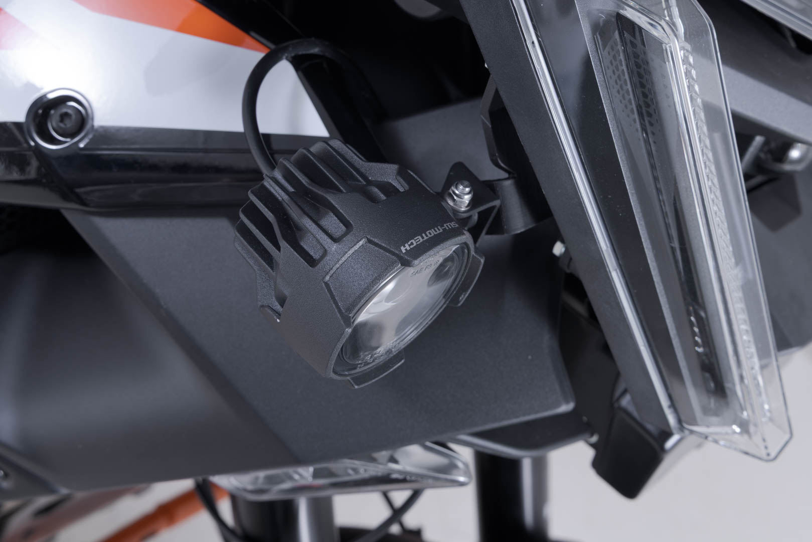 Suporturi pentru lumini SW-Motech - Negru. KTM 1390 Super Adventure S / EVO (24-). Figura 3
