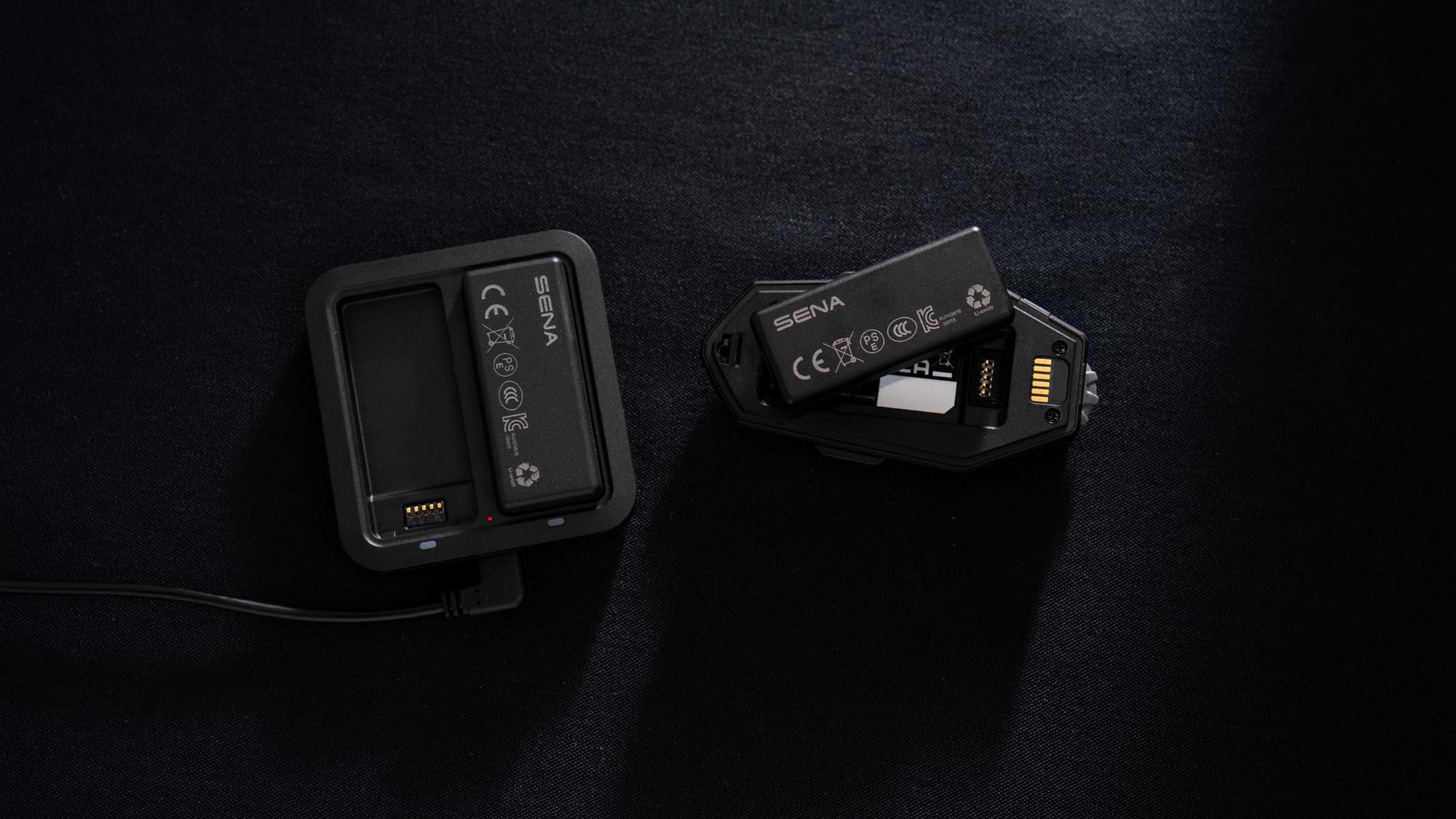 Sena Apex Plus Kommunikációs rendszer dupla csomagja 4. ábra