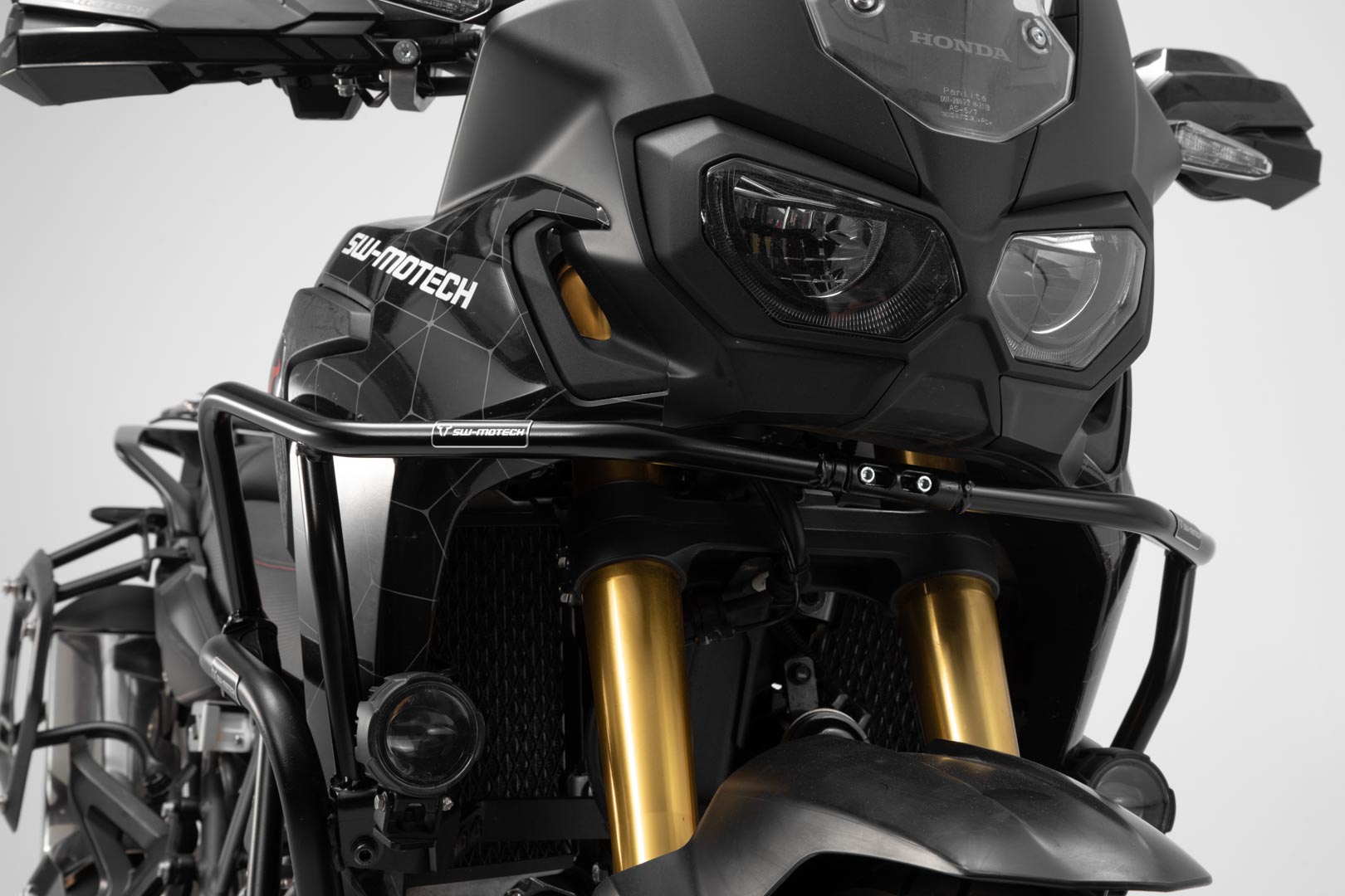 SW-Motech Övre krasch barer - Svart. Honda CRF1000L Afrika Twin (15-). Figur 3
