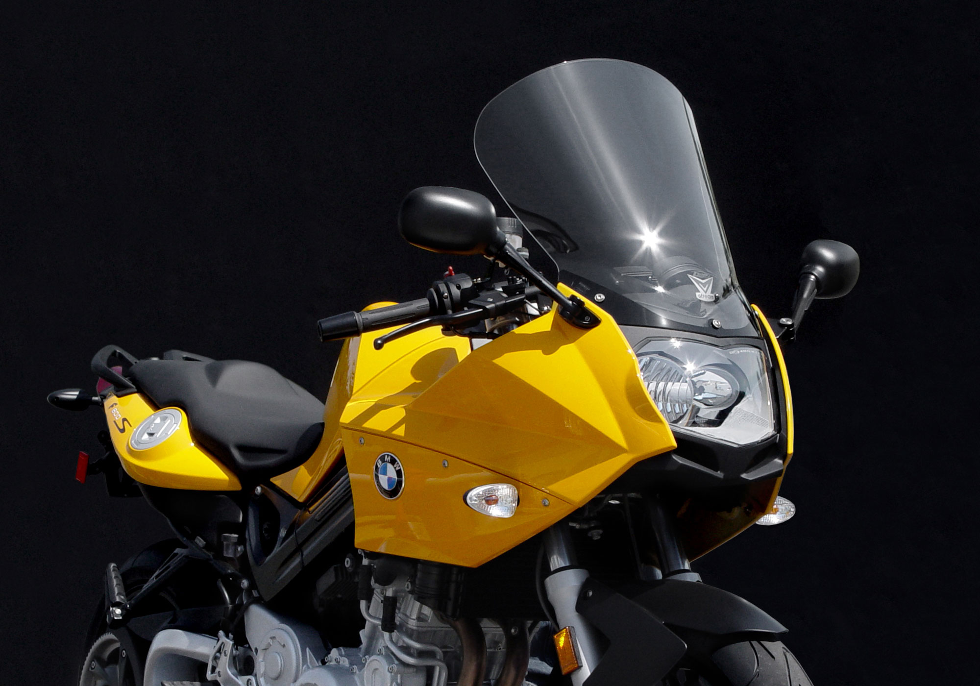 Parbrizul ZTECHNIK VStream Sport Touring Lexan® policarbonat Quantum acoperit Figura 1