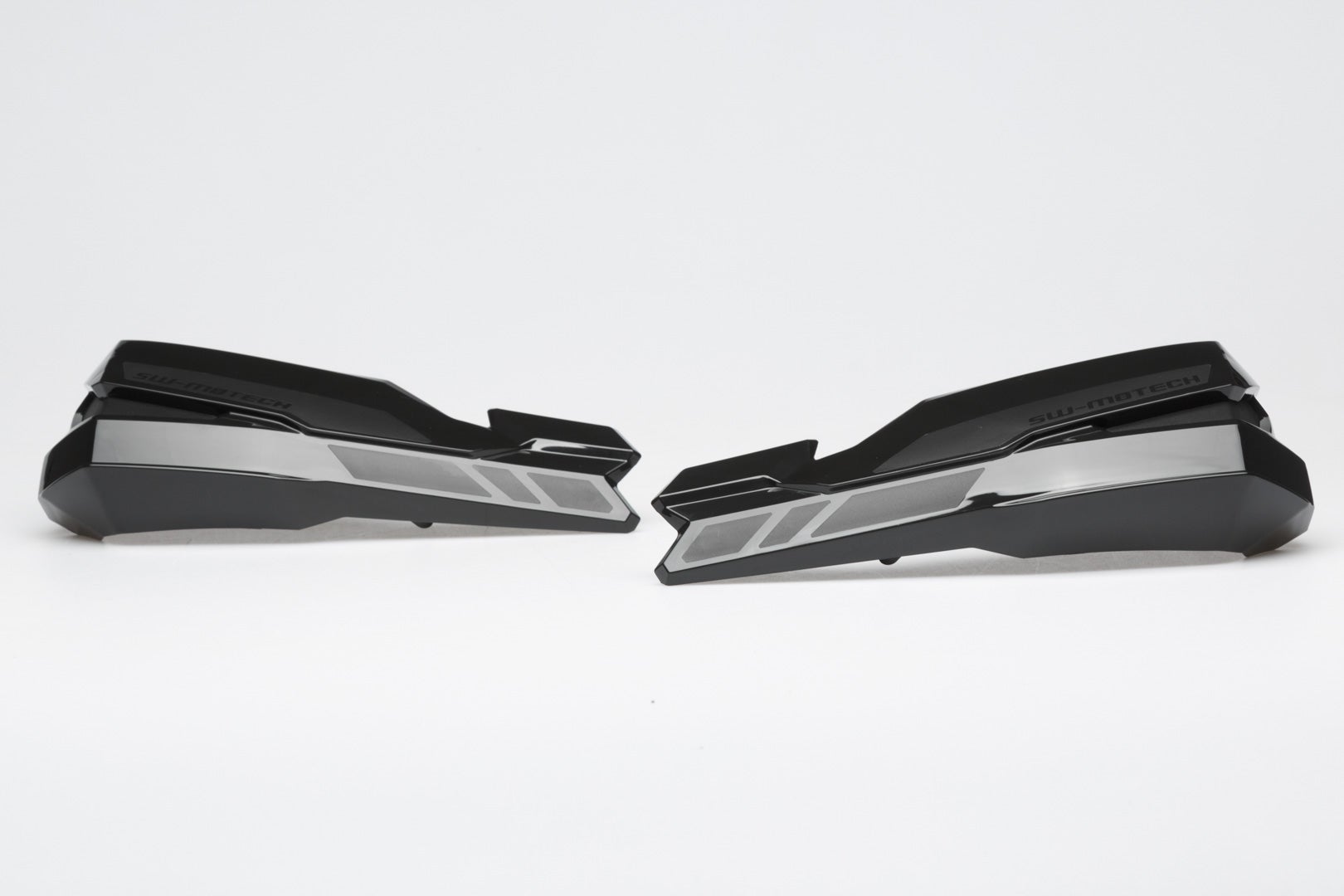SW-Motech KOBRA Kit Paramani - Nero. Benelli Leoncino 800 / 800 Trail (21-). Figura 1