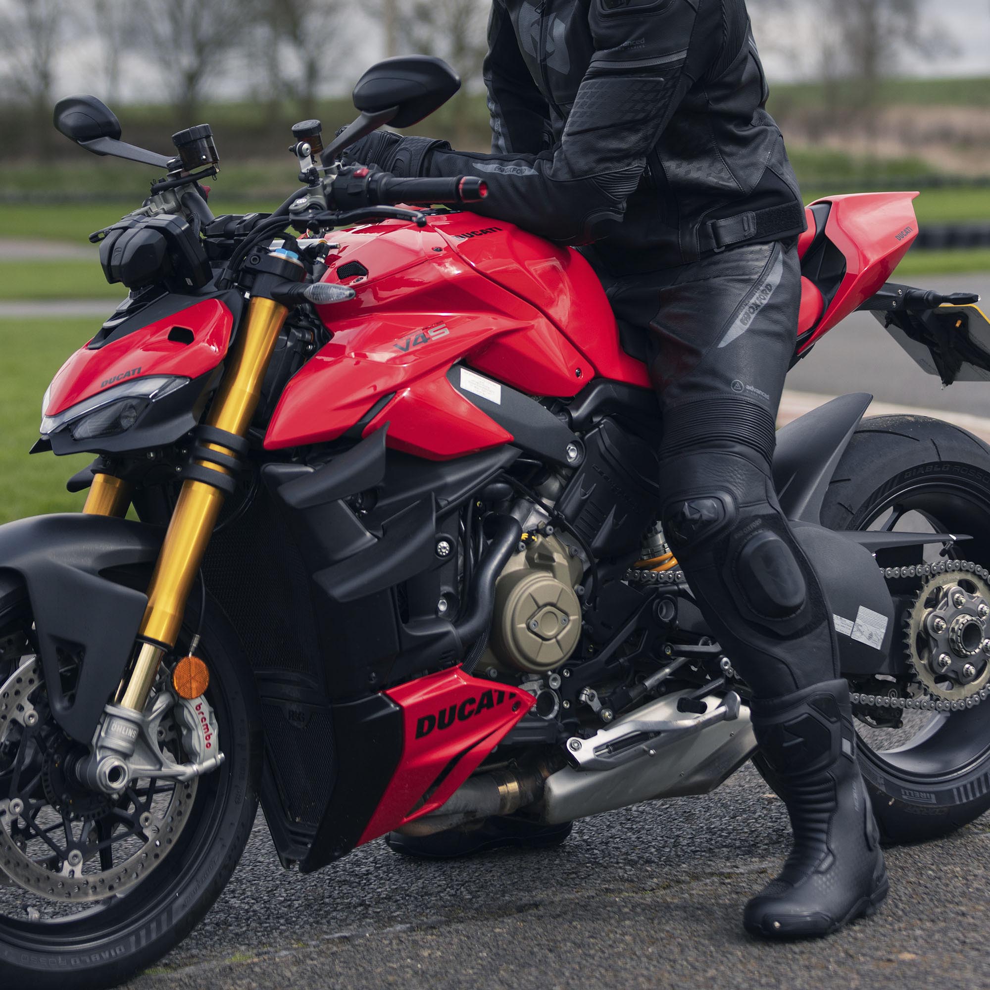 Oxford Nexus 1.0 バイクレザーパンツ ブラック・ステルス 46 図13
