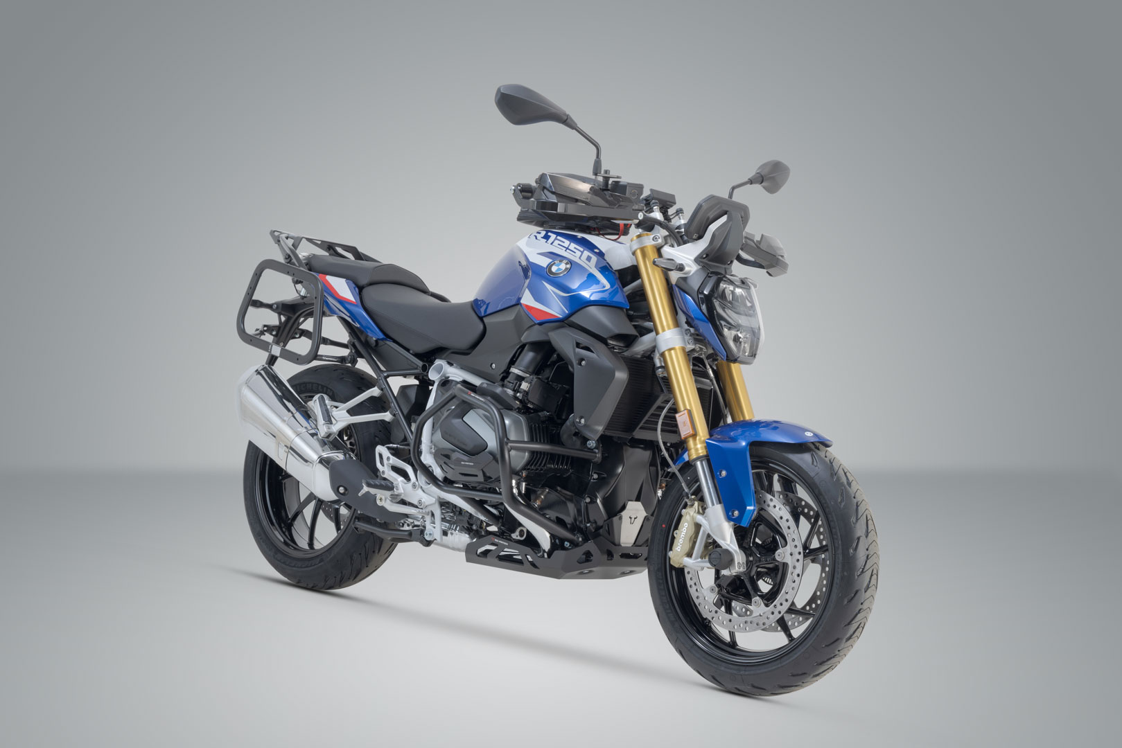 Portavione laterale SW-Motech EVO - Negru. BMW R 1200 R/RS (14-18), R 1250 R/RS (18-). Figura 2