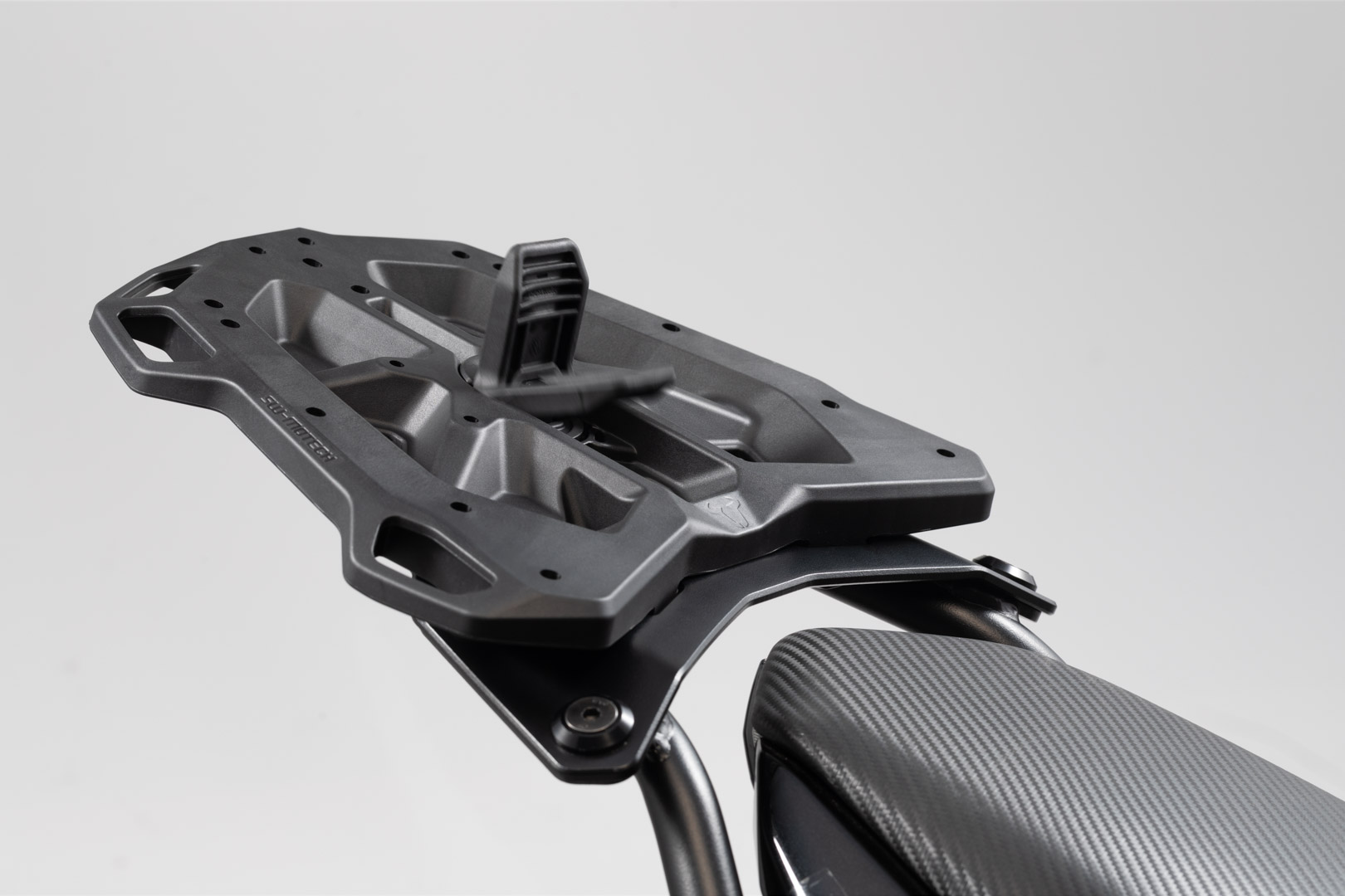 Placă adaptoare SW-Motech pentru STREET-RACK - Pentru topcase ADV/ION/EVO TRAX. Negru. Figura 3