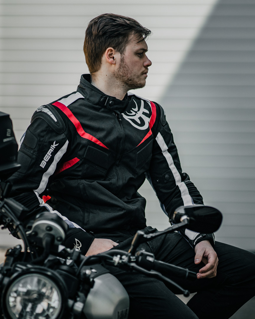 Berik Endurance Waterproof Motorcycle Textile Jacket black/red/white 52 Figure 4