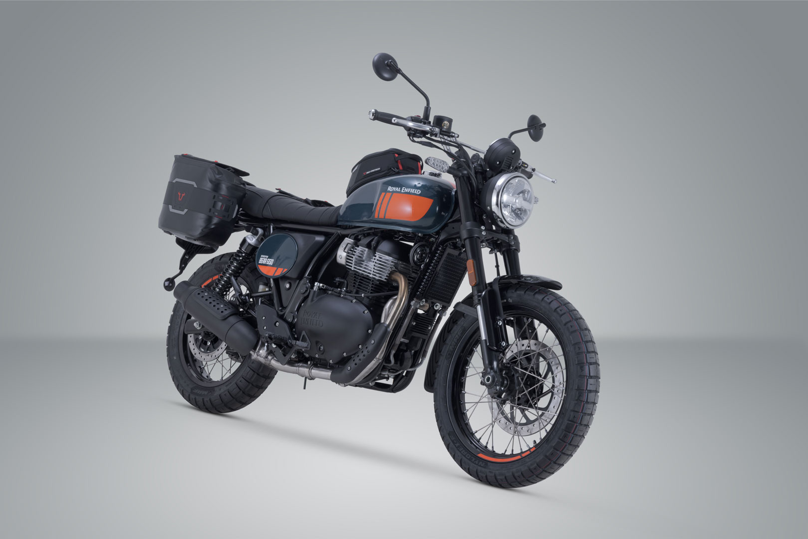 SW-Motech Side Bag WP-system V-LOC - 16/11 l. Royal Enfield Bear 650 (23-). Figur 2