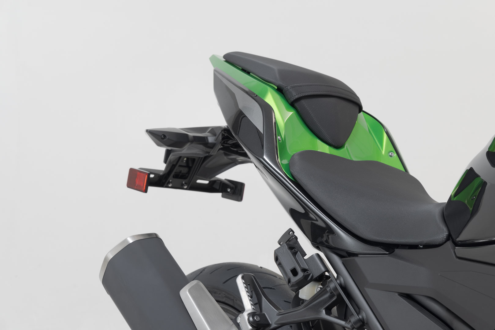 Set de geantă SW-Motech PRO BLAZE H - Negru. Kawasaki Ninja/ Z 400 (18-). Figura 5