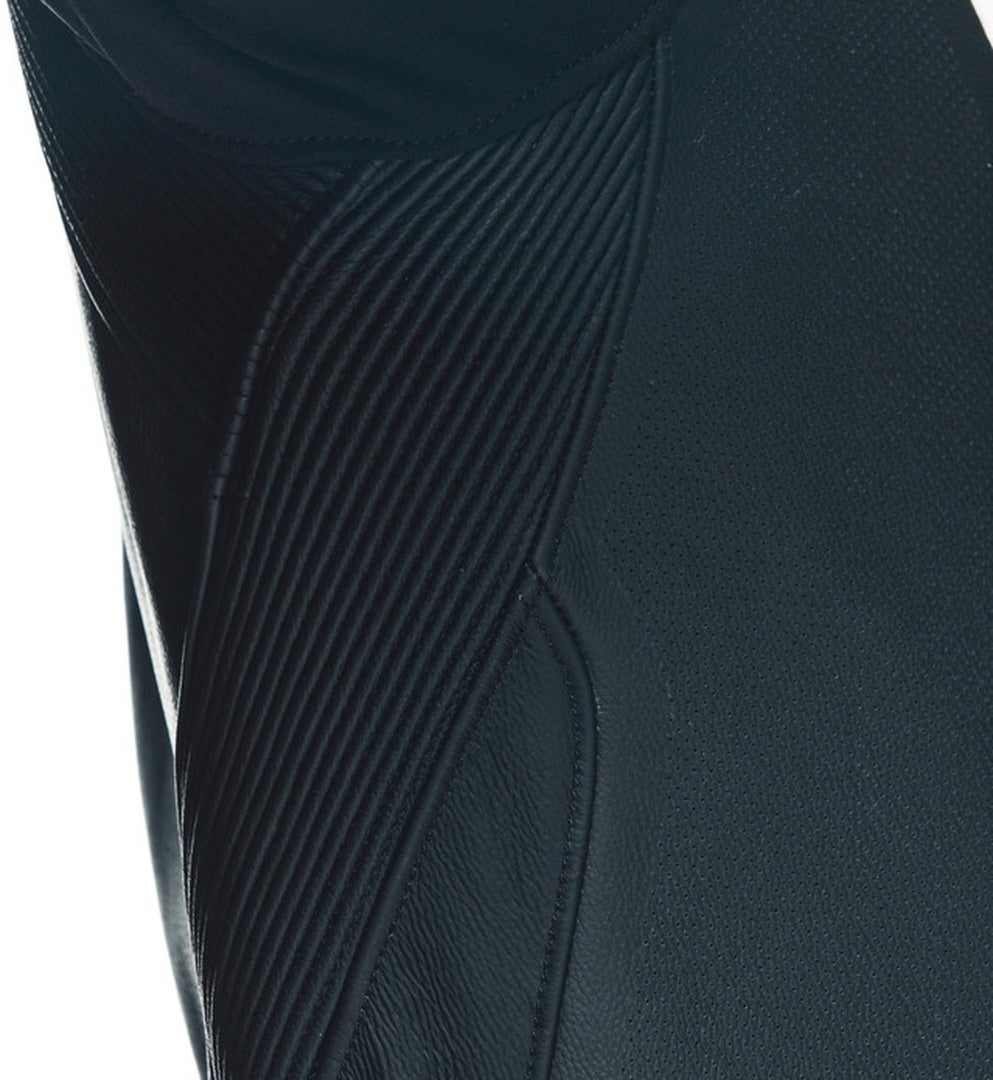 Dainese Tosa One Pece Perforated Motorcycle Leather Suit black/white 60 Figure 9