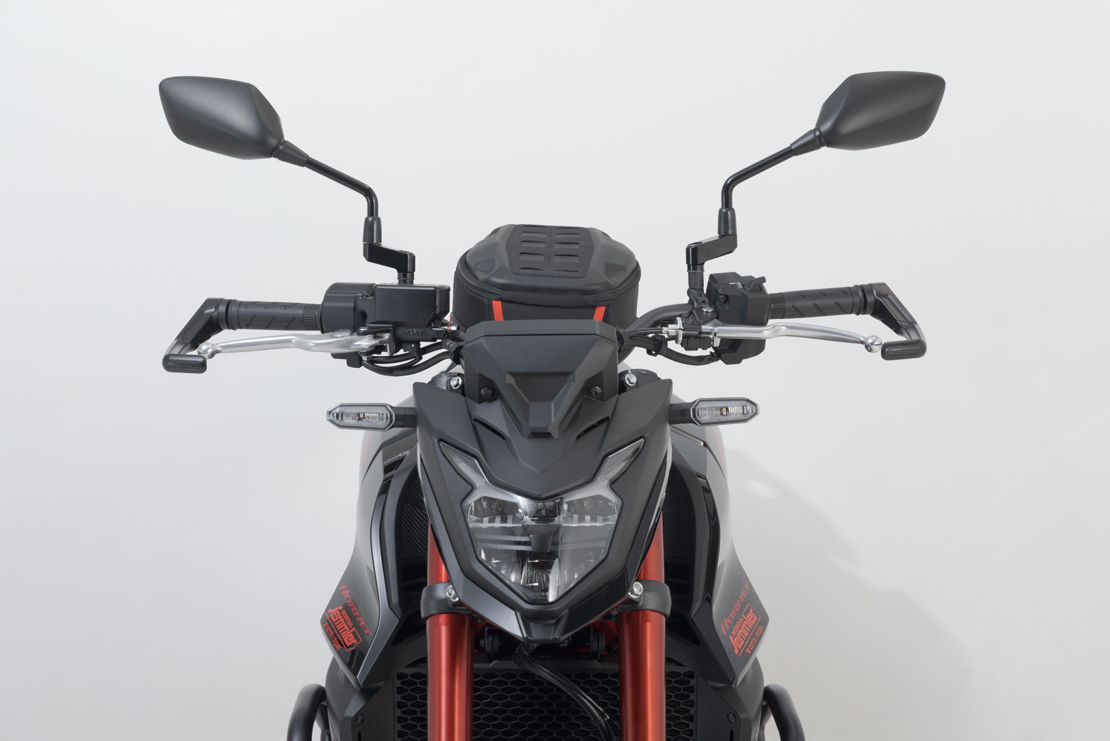 Protecții SW-Motech - Negri. Honda CB750 Hornet (22-). Figura 2