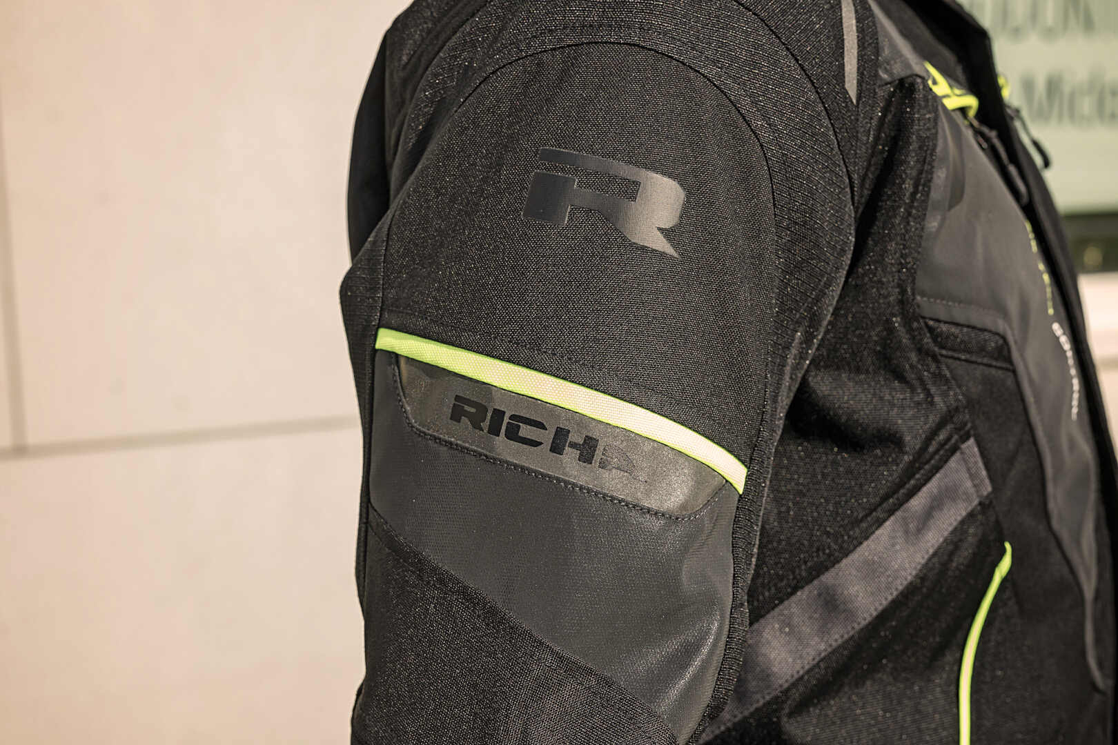 Richa Infinity 2 Flare waterproof Motorcycle Textile Jacket S Figure 4
