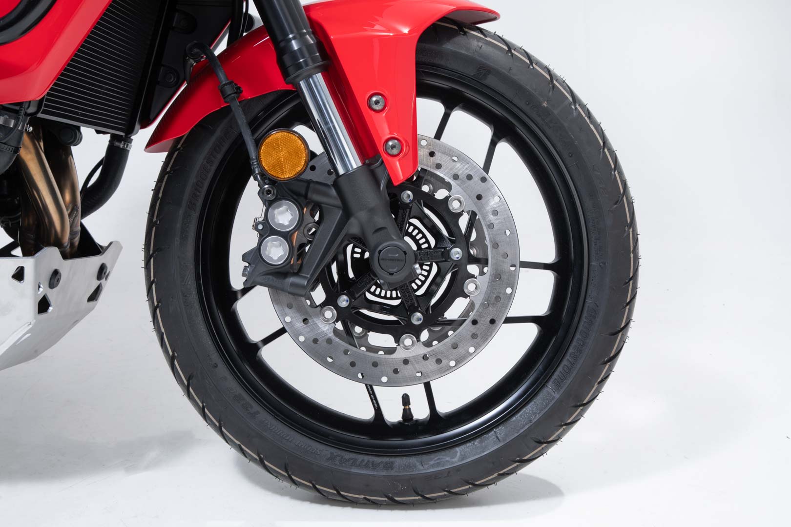 Set SW-Motech Slider pentru puntea față - Negru. Yamaha Tracer 9 / GT (20-). Figura 2