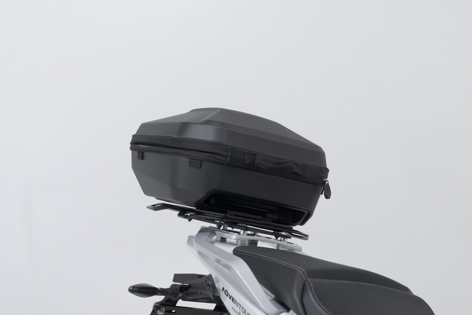 SW-Motech URBAN ABS topcase system - Sort. Moto Morini X-Kap 650 (21-). Figur 5
