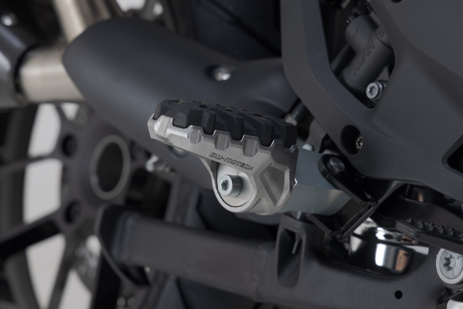 Kit de suport pentru picioare SW-Motech EVO - BMW R 1200 GS, R 1250 GS, R 1300 GS. Figura 3